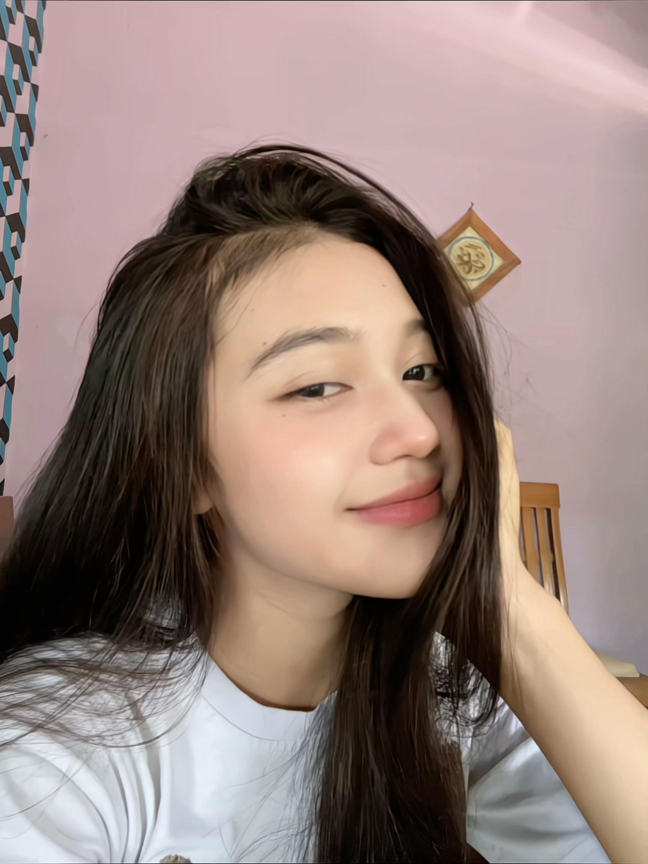 @hi, ini chica