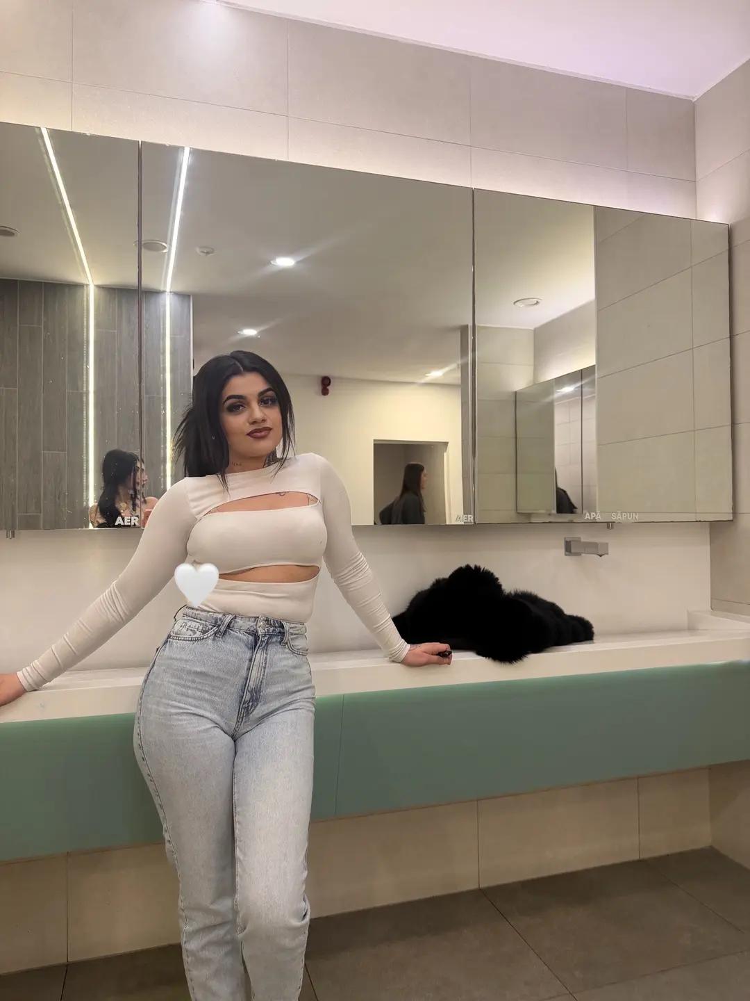 @👸🏻🖤Alessya Amira👸🏻🖤