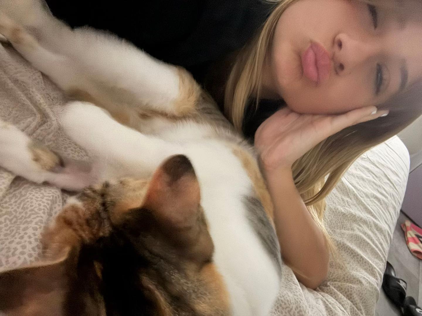 @𝓂𝒶𝓉𝓎