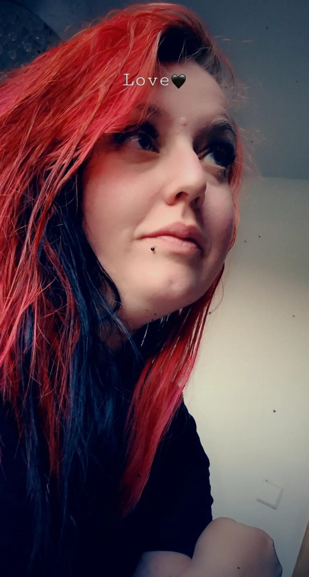 @f̶l̶a̶t̶e̶r̶a̶t̶e̶-̶s̶u̶s̶i̶ ♡