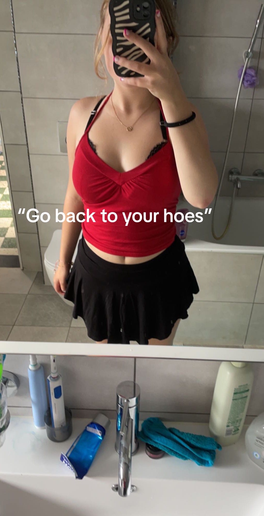 @Alisa