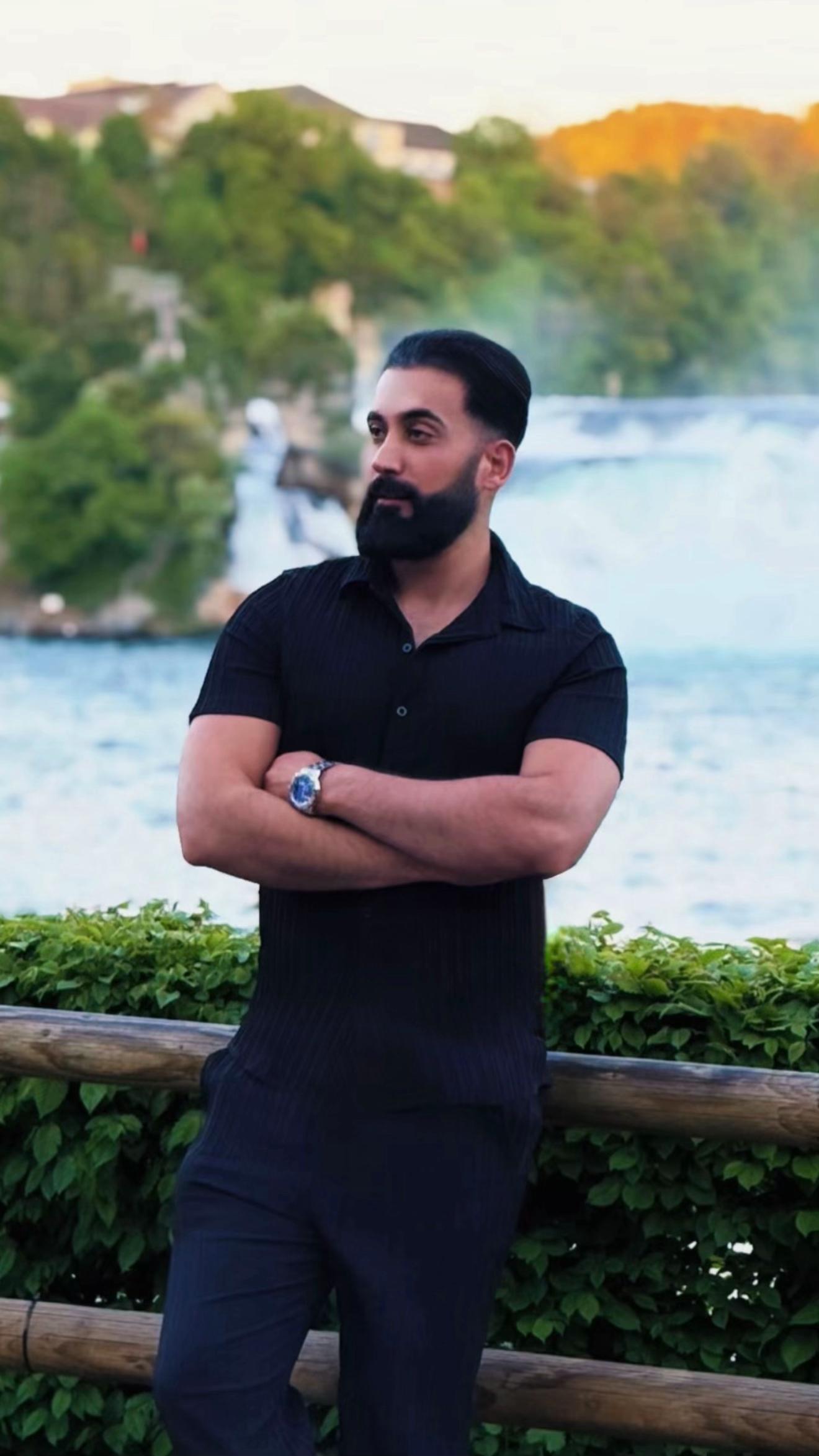 @Mero