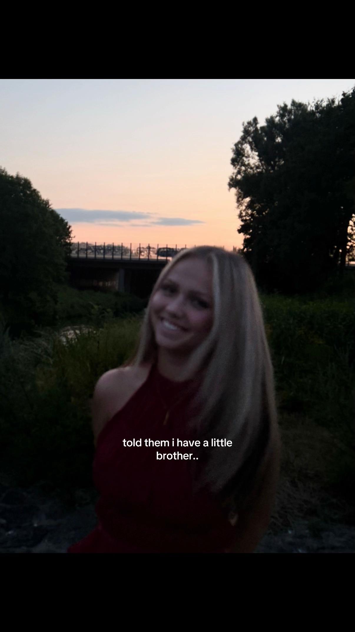 @🇷🇺