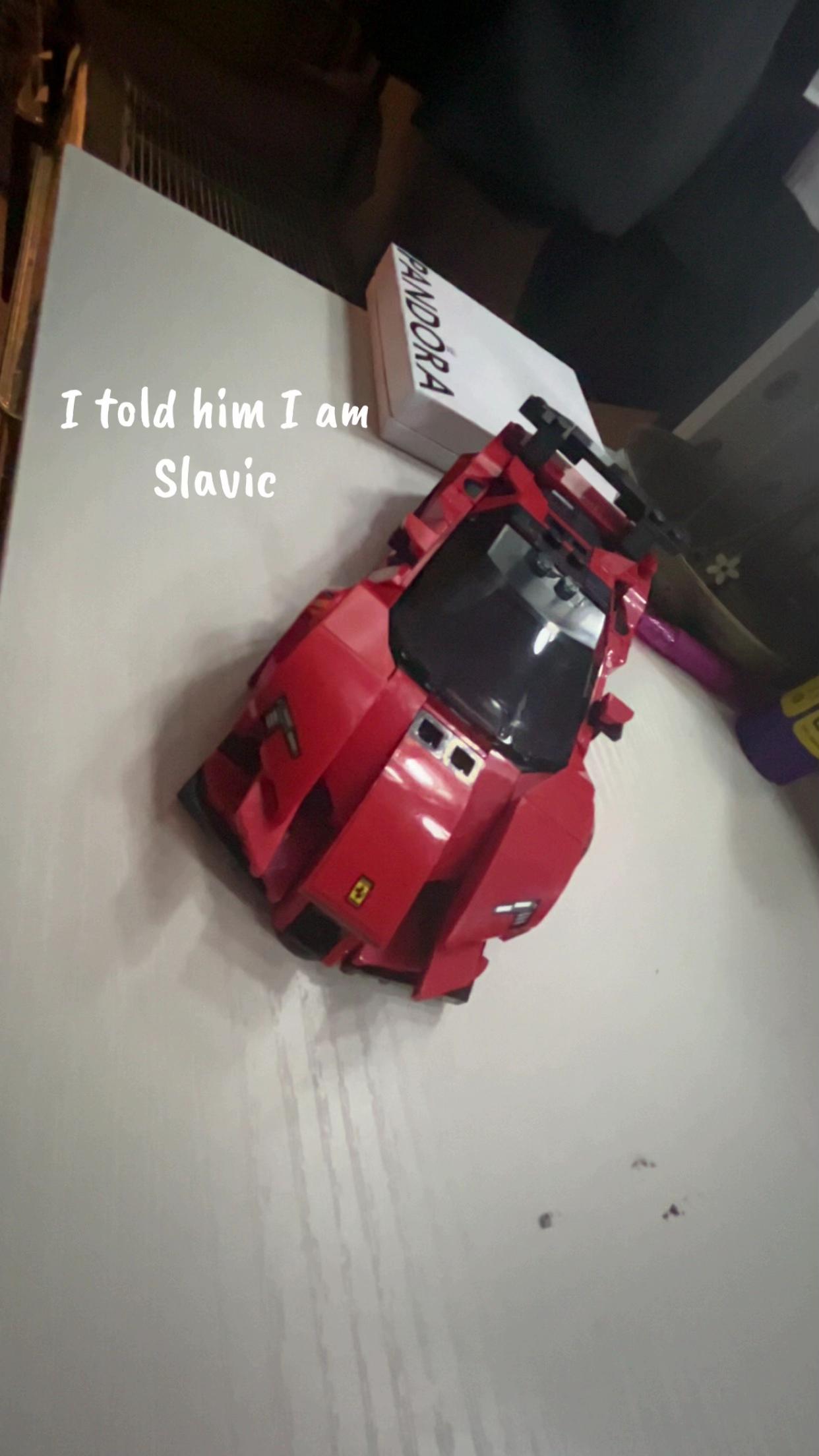 @👾