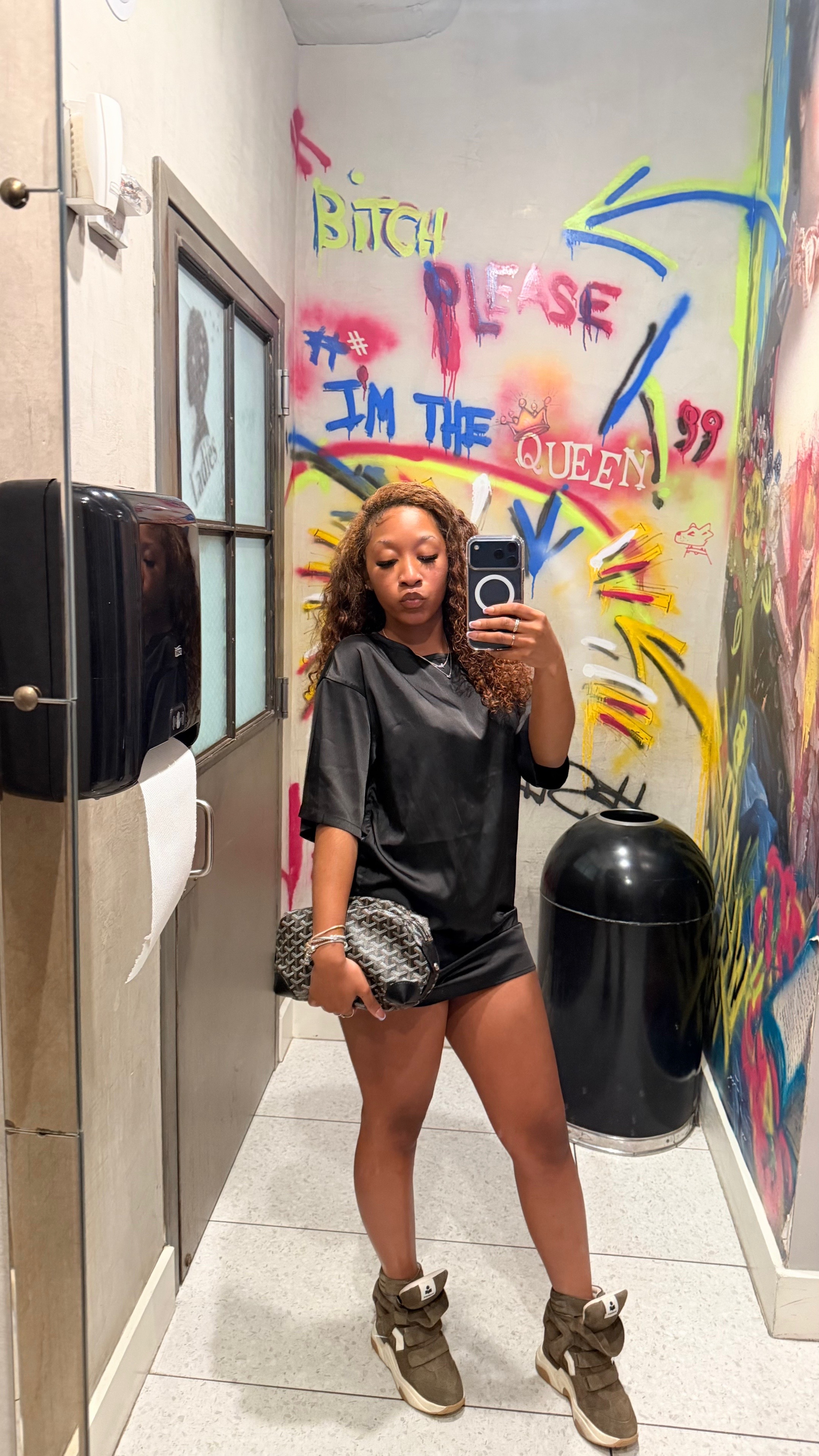 @That girl 𑣲⋆。˚