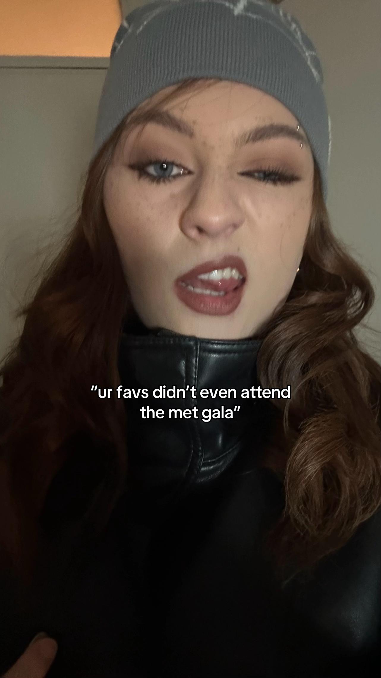 @yllka⁷