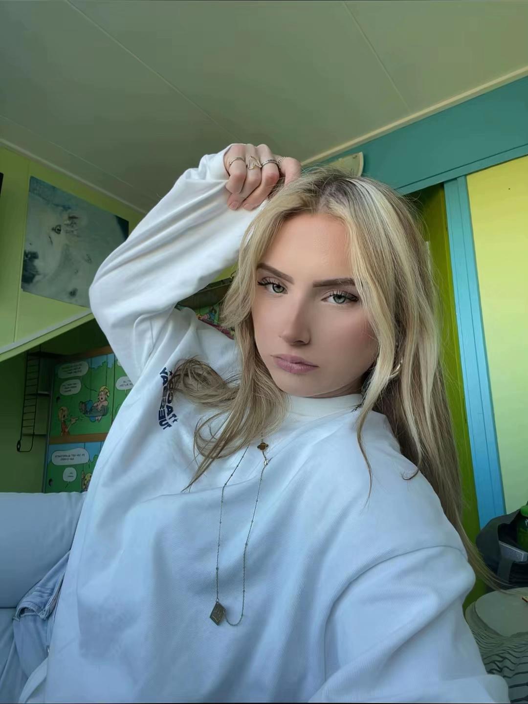 @Joyatebbenhof_