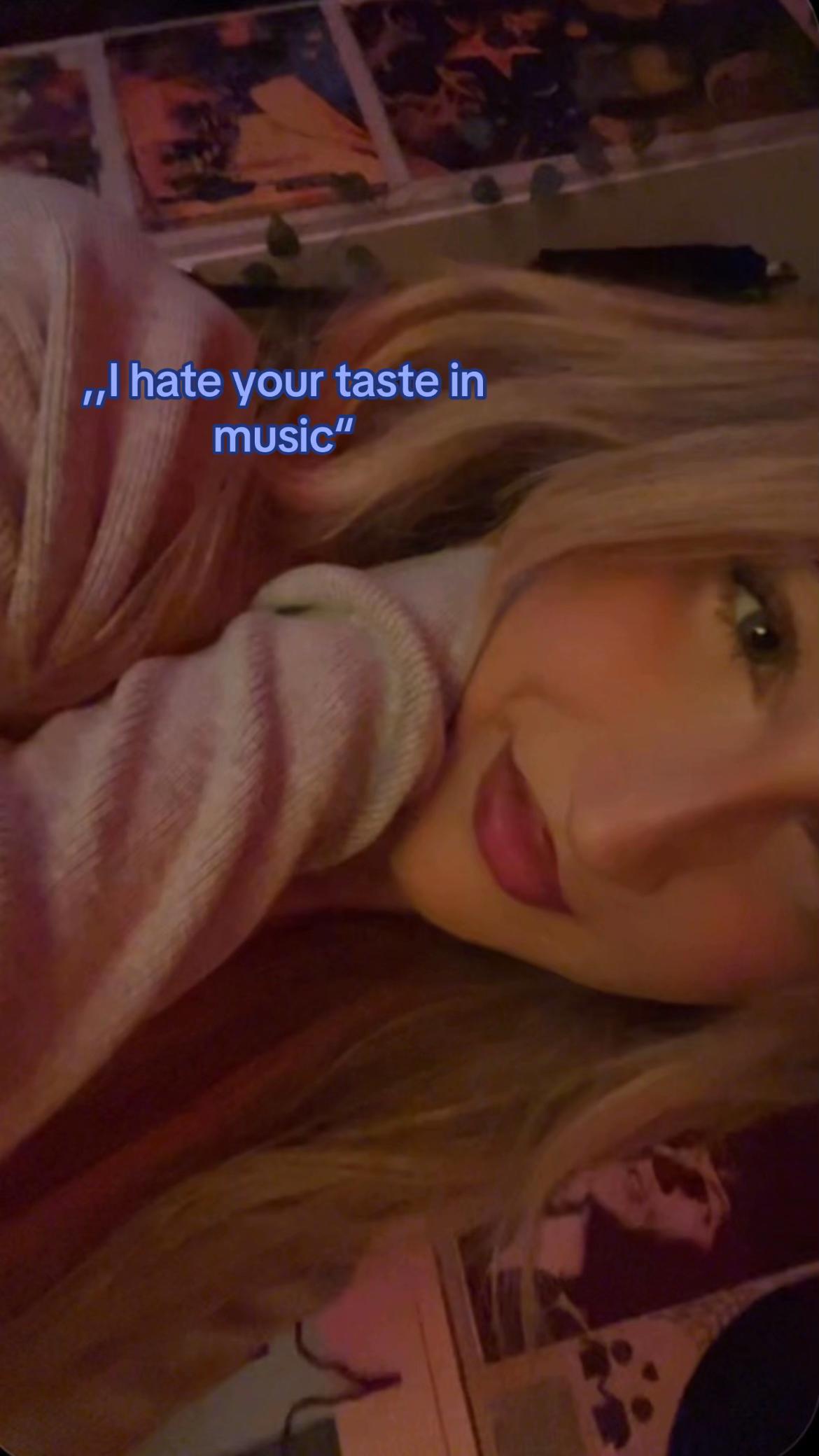 @Ｌｙｃｈｅｅ