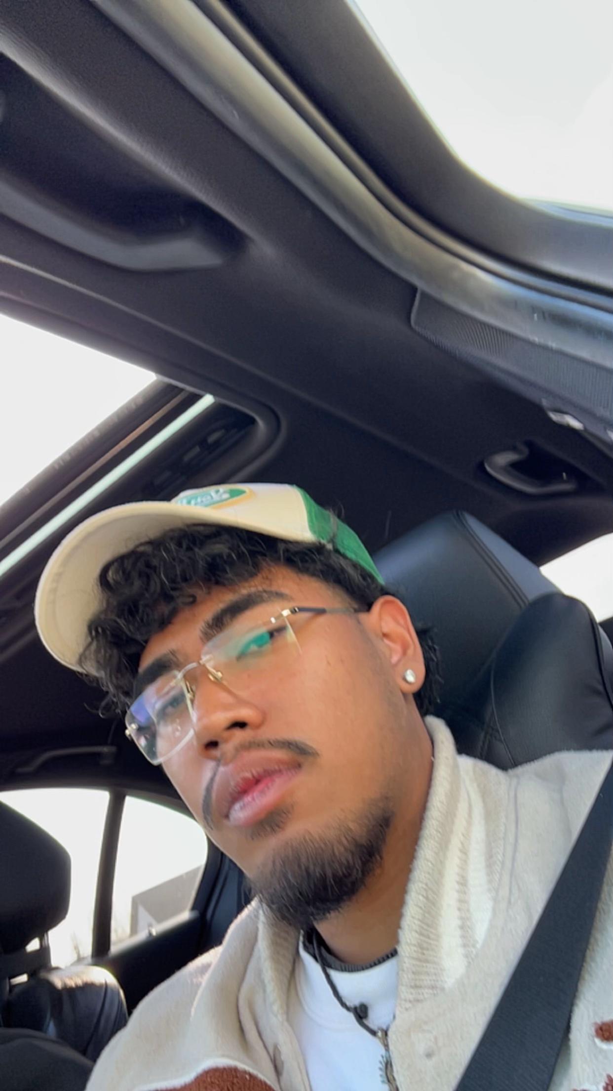 @urfavkhmerboy