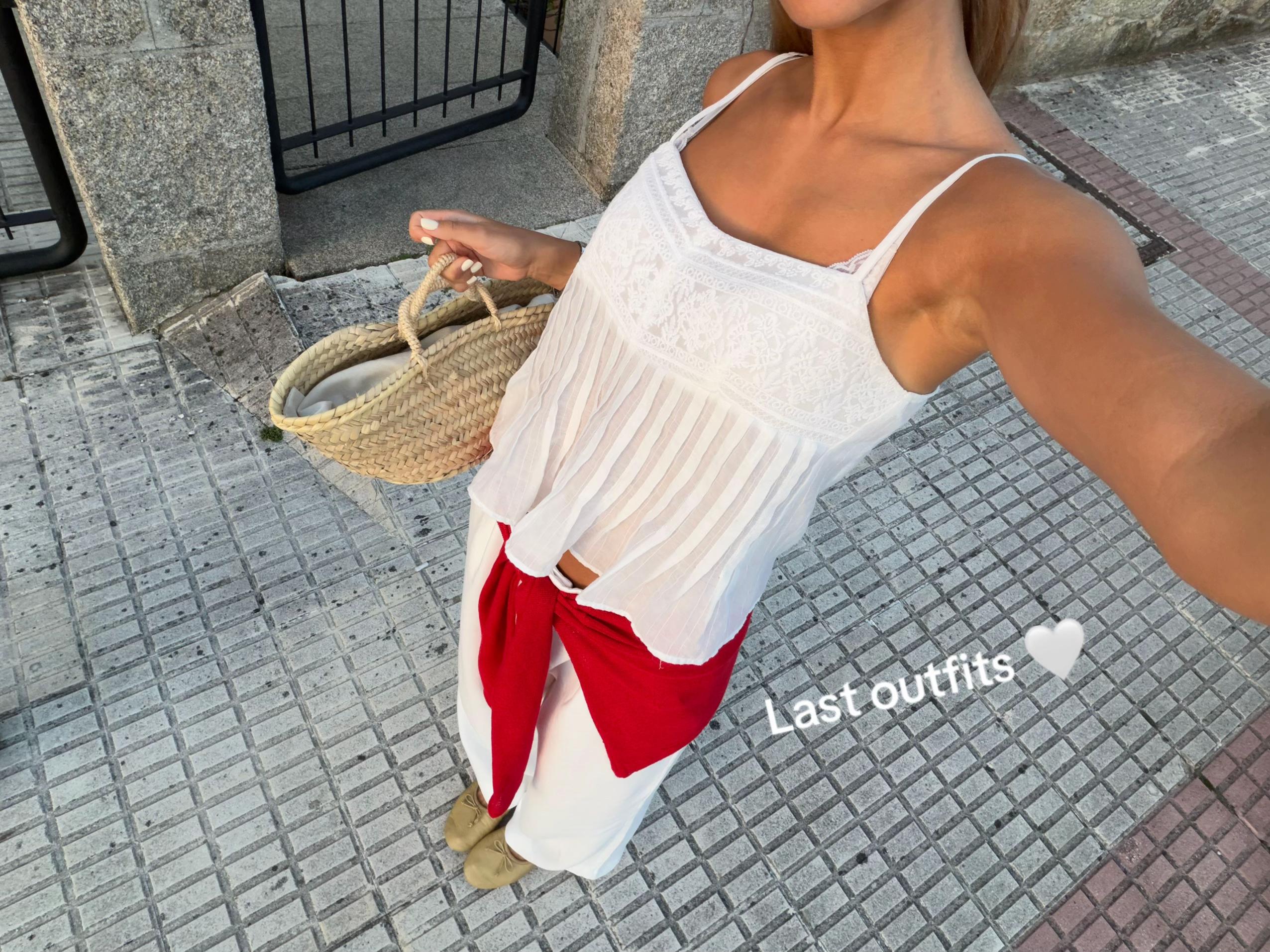 @Alba Riob&oacute;