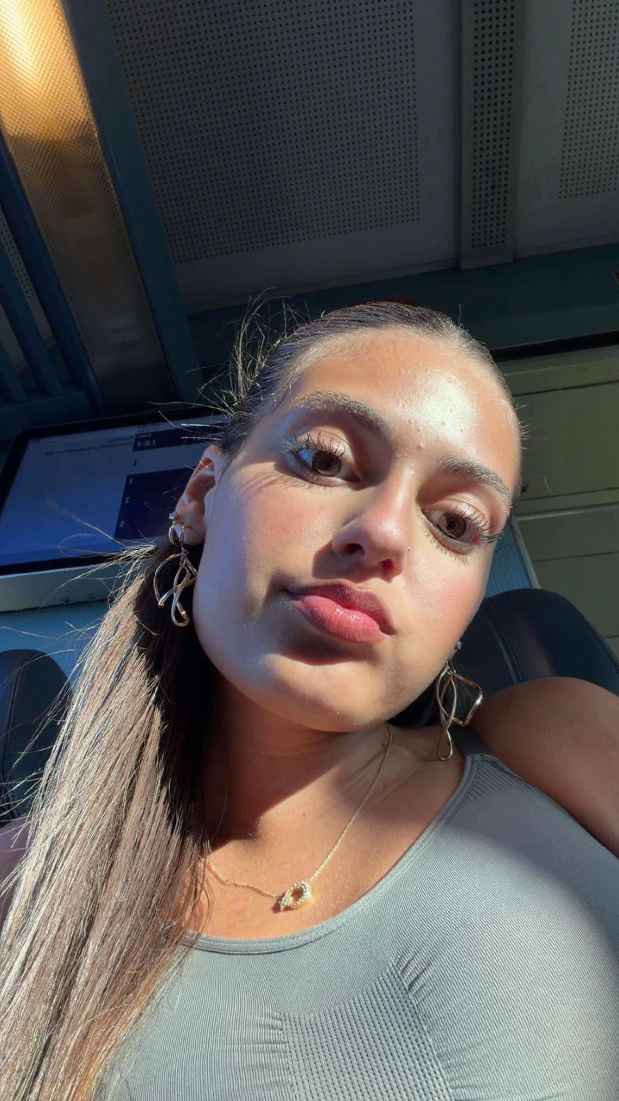 @ℳℯ𝓁ℴ⚡️