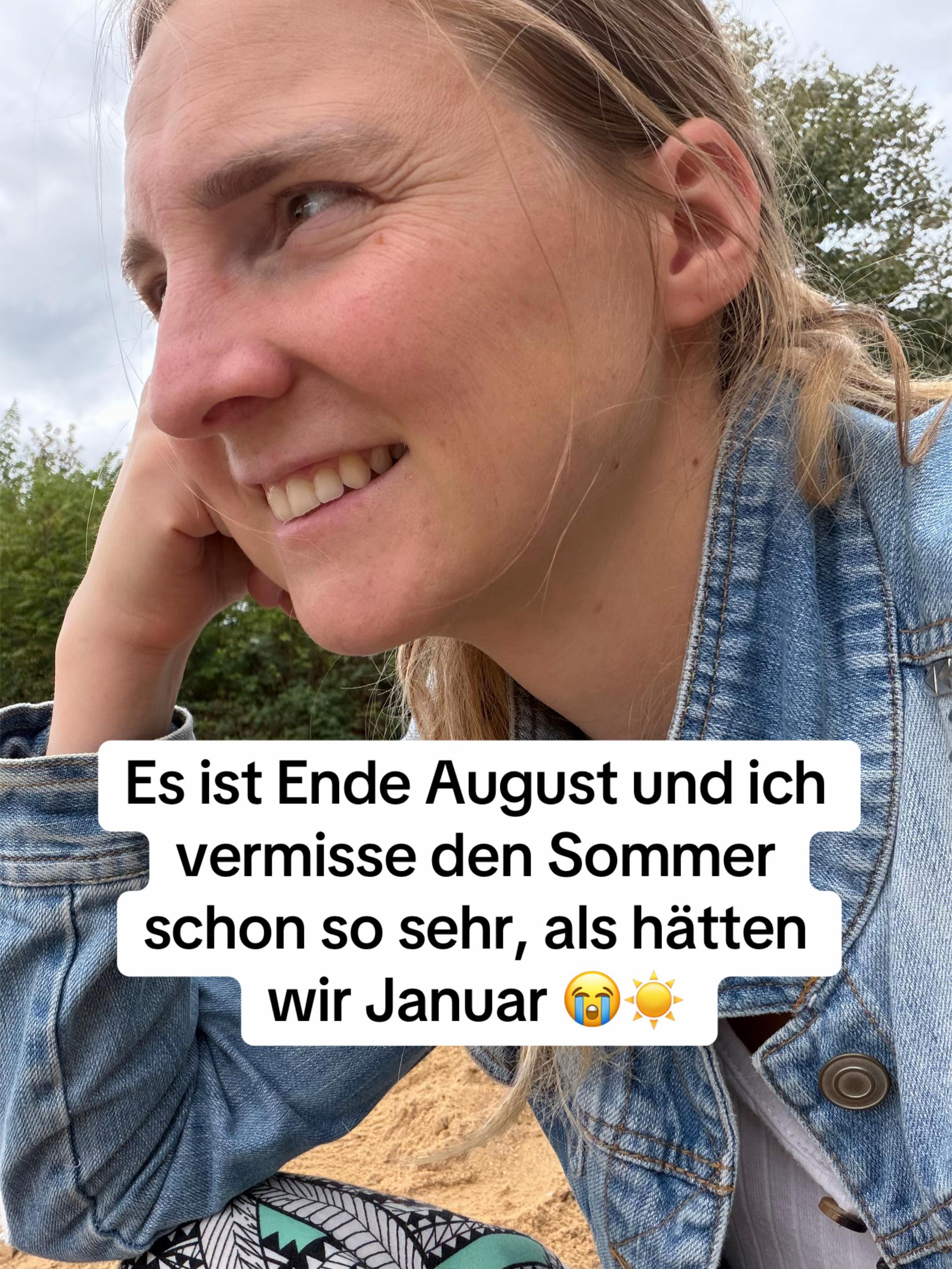 @Jana | Mama³ | UGC