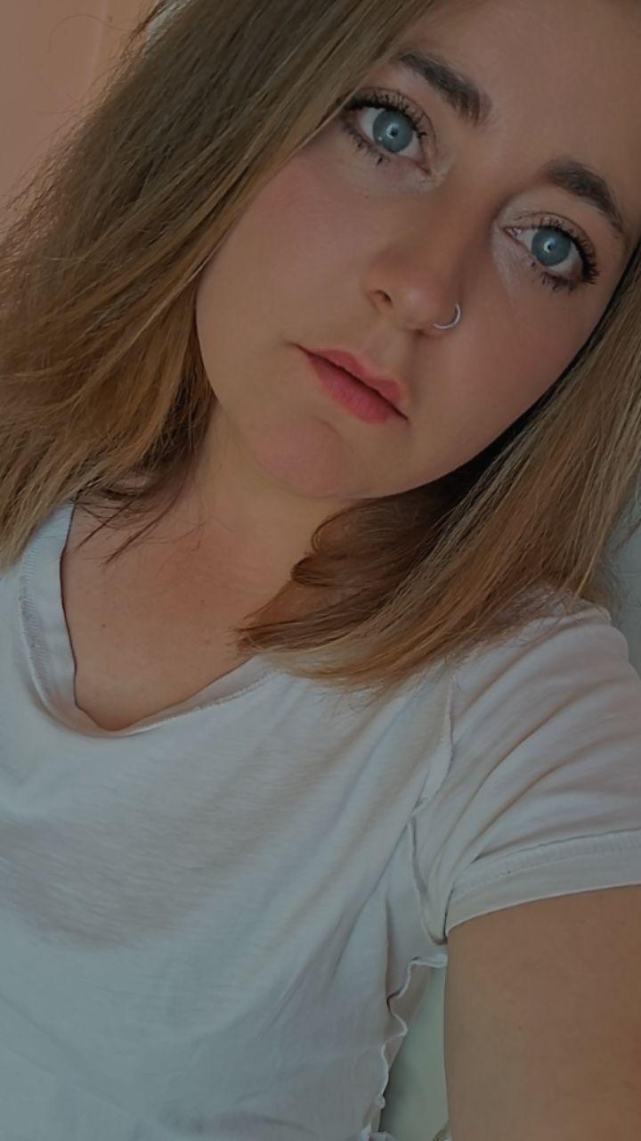 @Laura ✨️