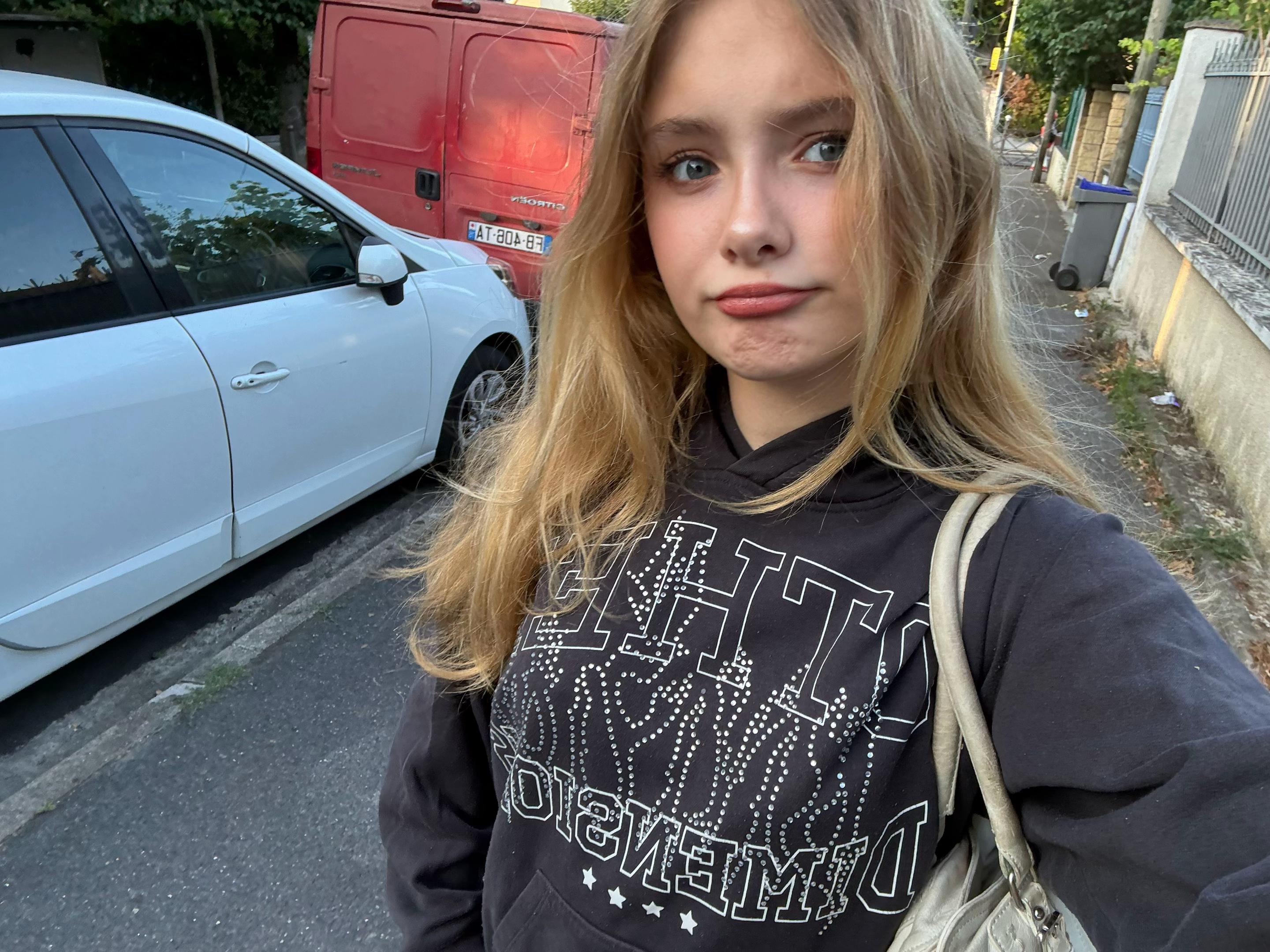 @Ambre_lryy
