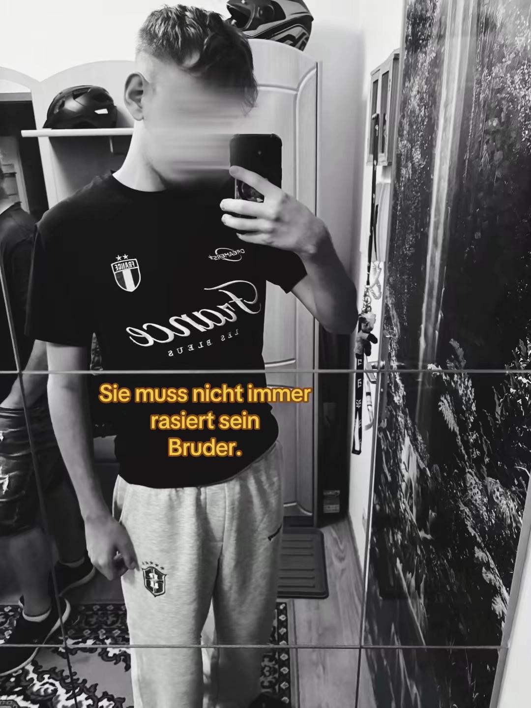 @👺