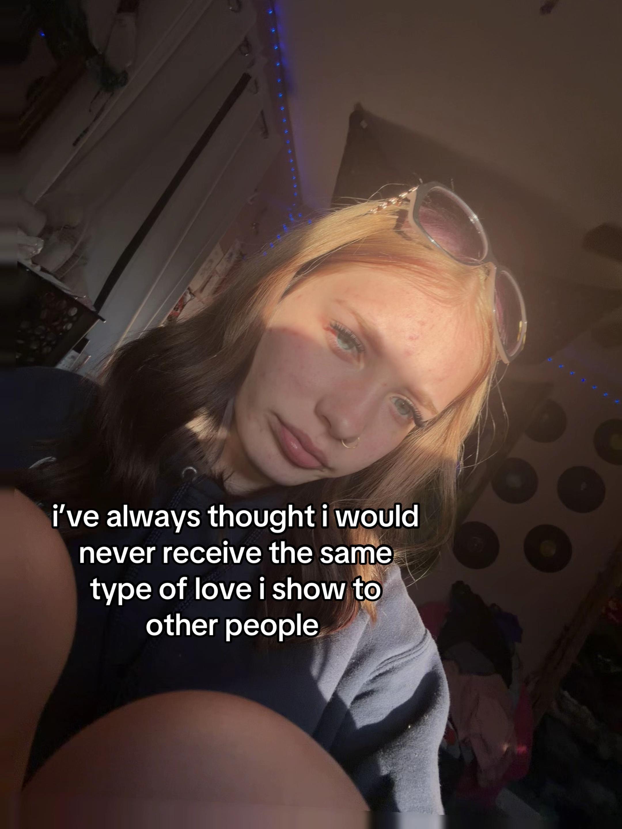 @🦄