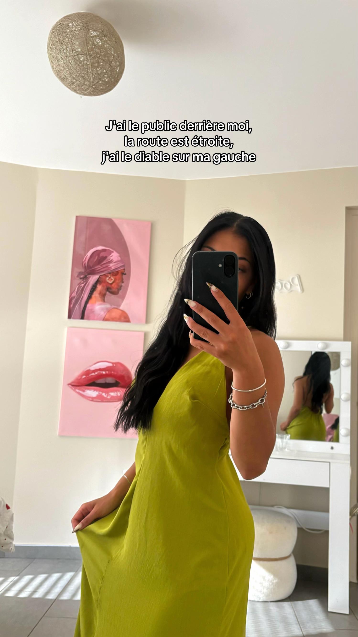 @POCAHONTAS 🥥🍸