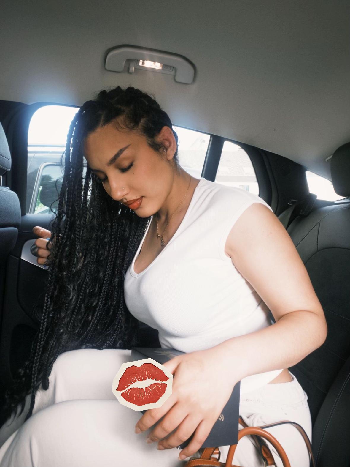 @Bebe