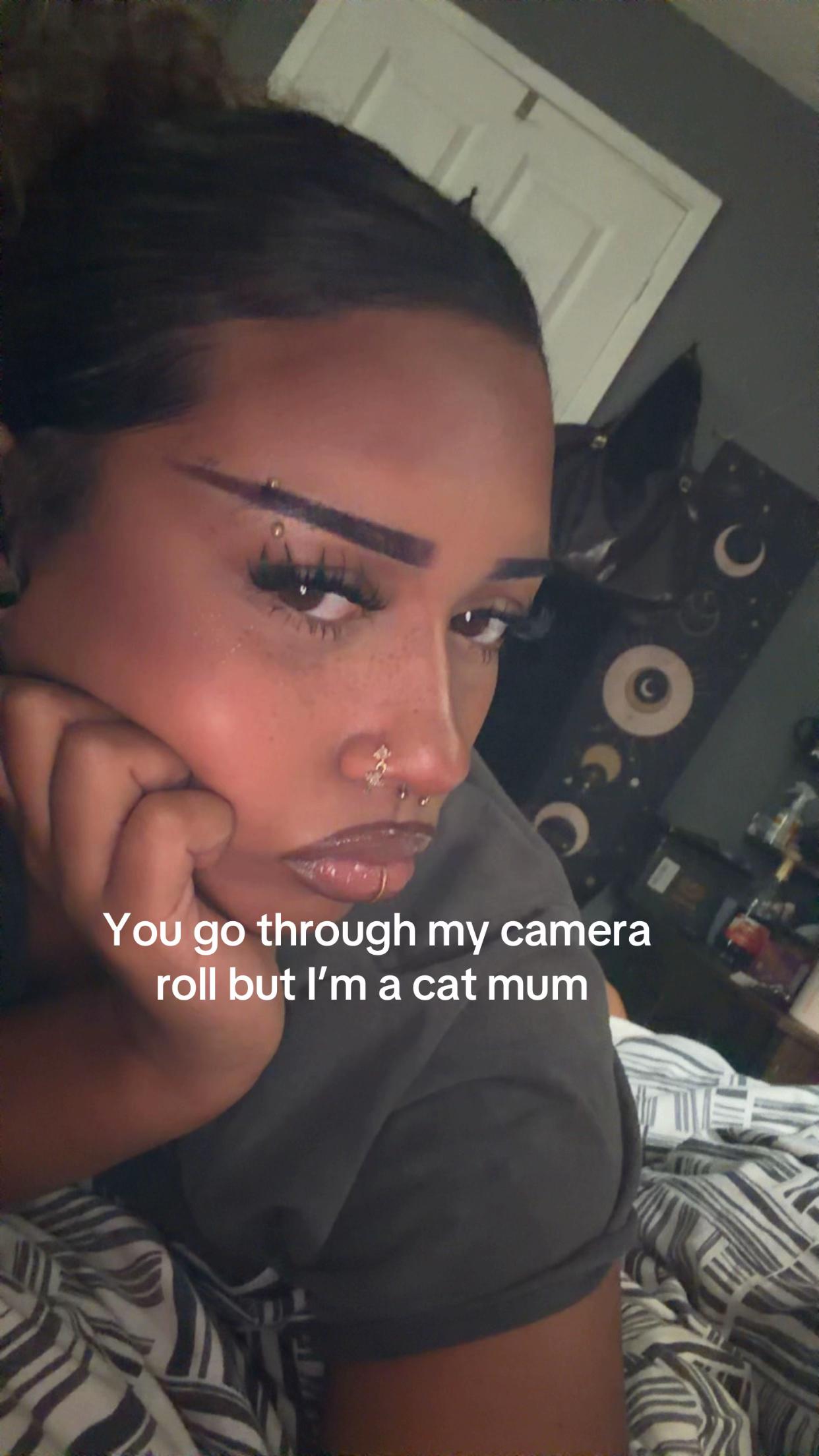 @nicole