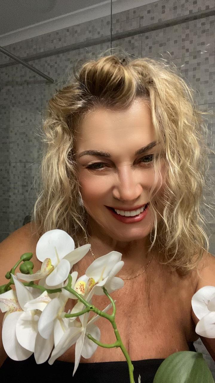 @Antonia Rosa677💐💐💐