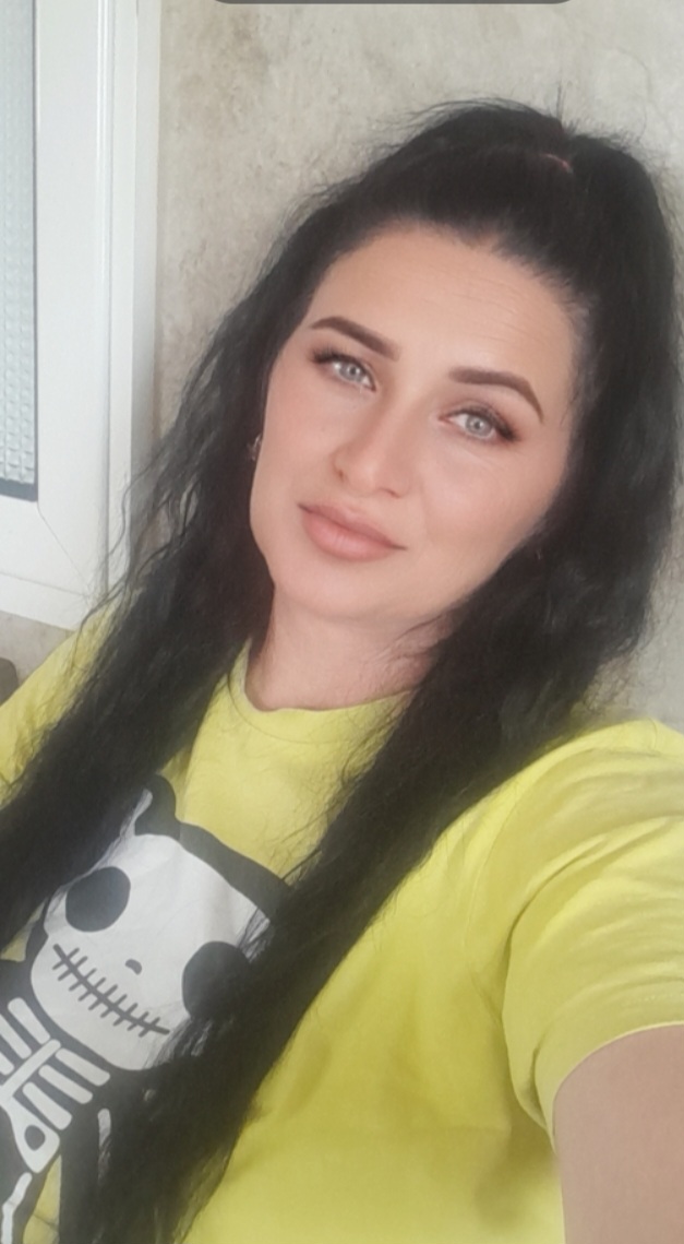 @Georgiana❤️G 🧡