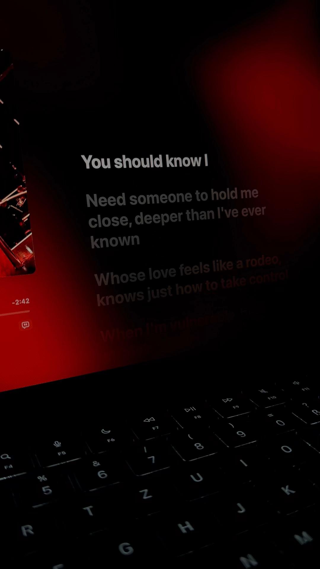 @𝐌𝐮𝐬𝐢𝐜𝐥𝐲𝐫𝐢𝐜𝐬