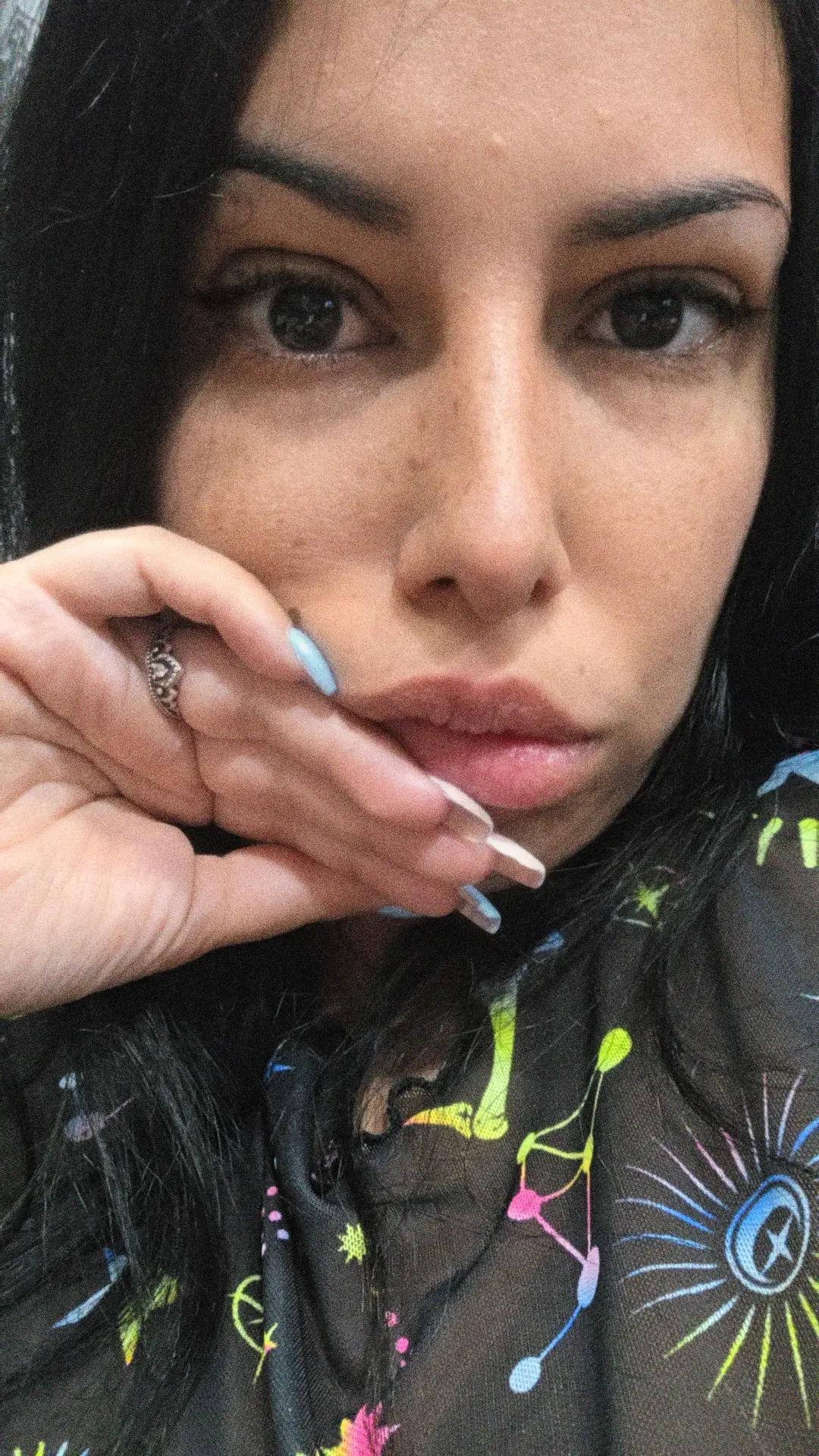 @👽