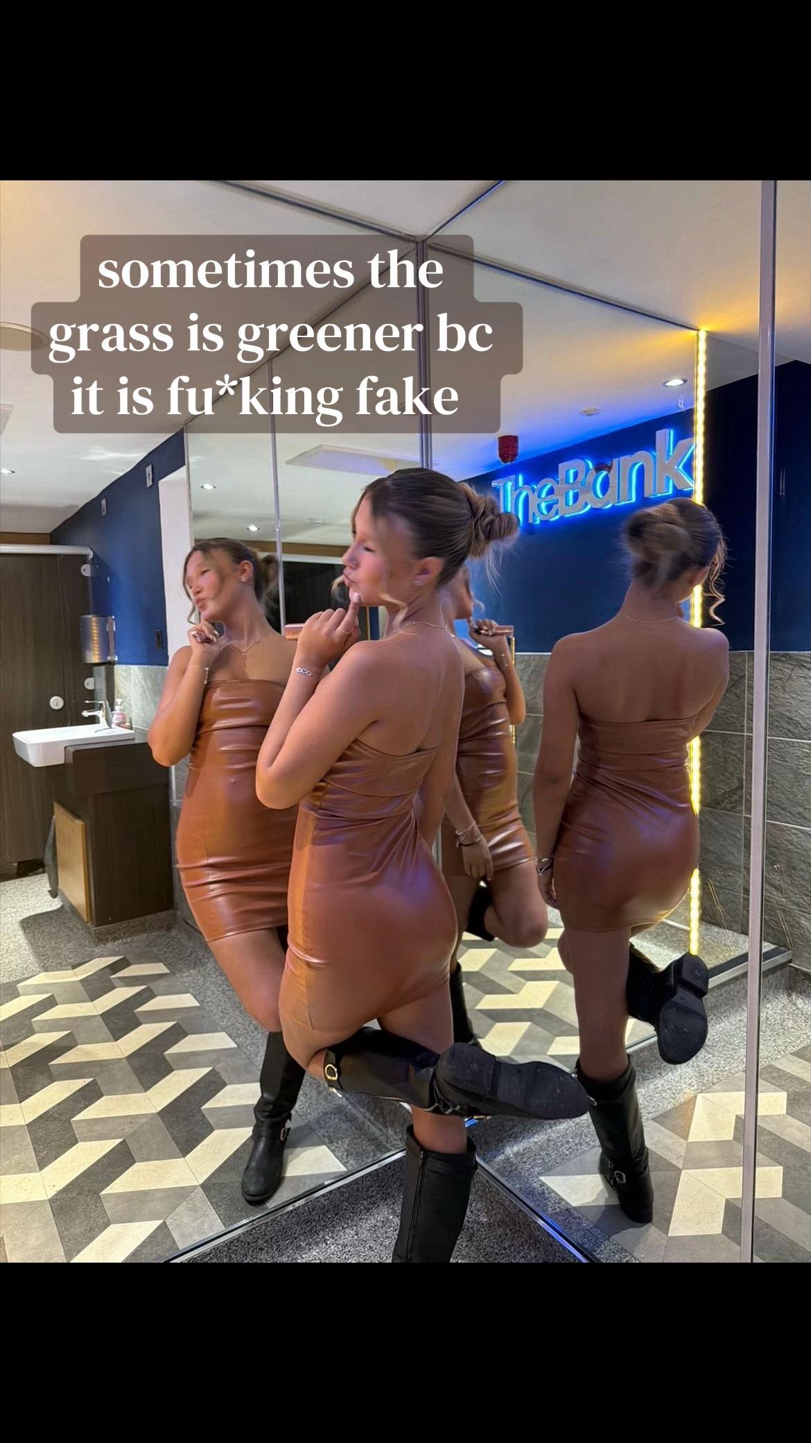 @️.