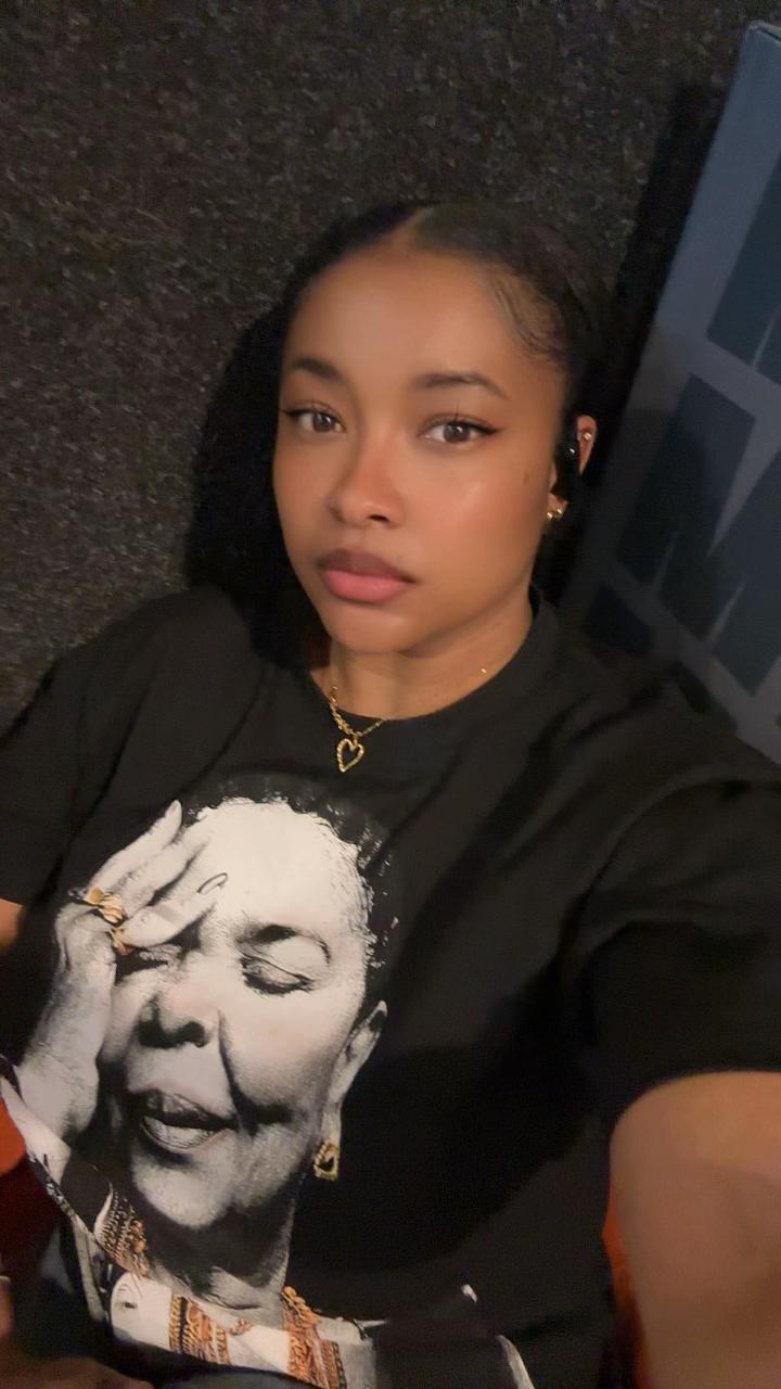 @Lenisa Furtado