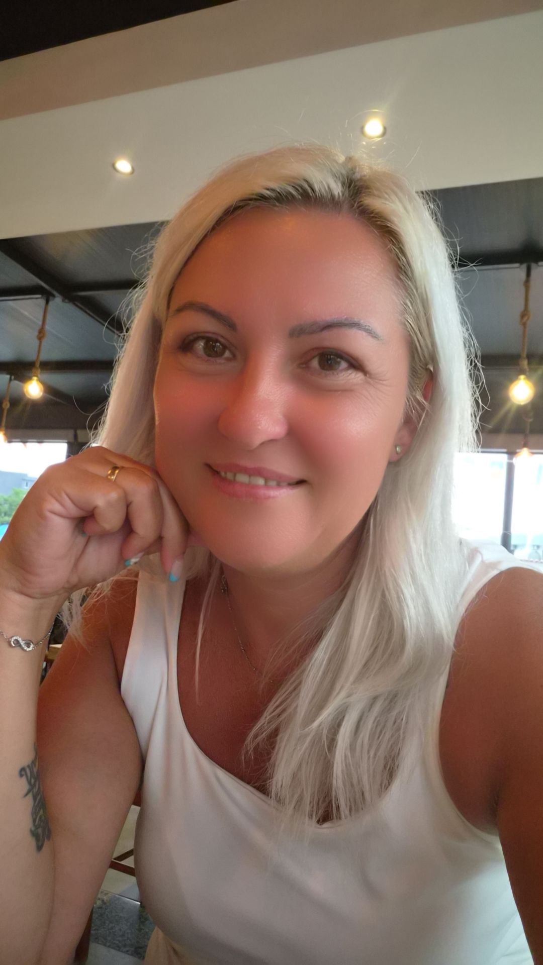 @Gabriela🇹🇩❤️🇦🇱Toni