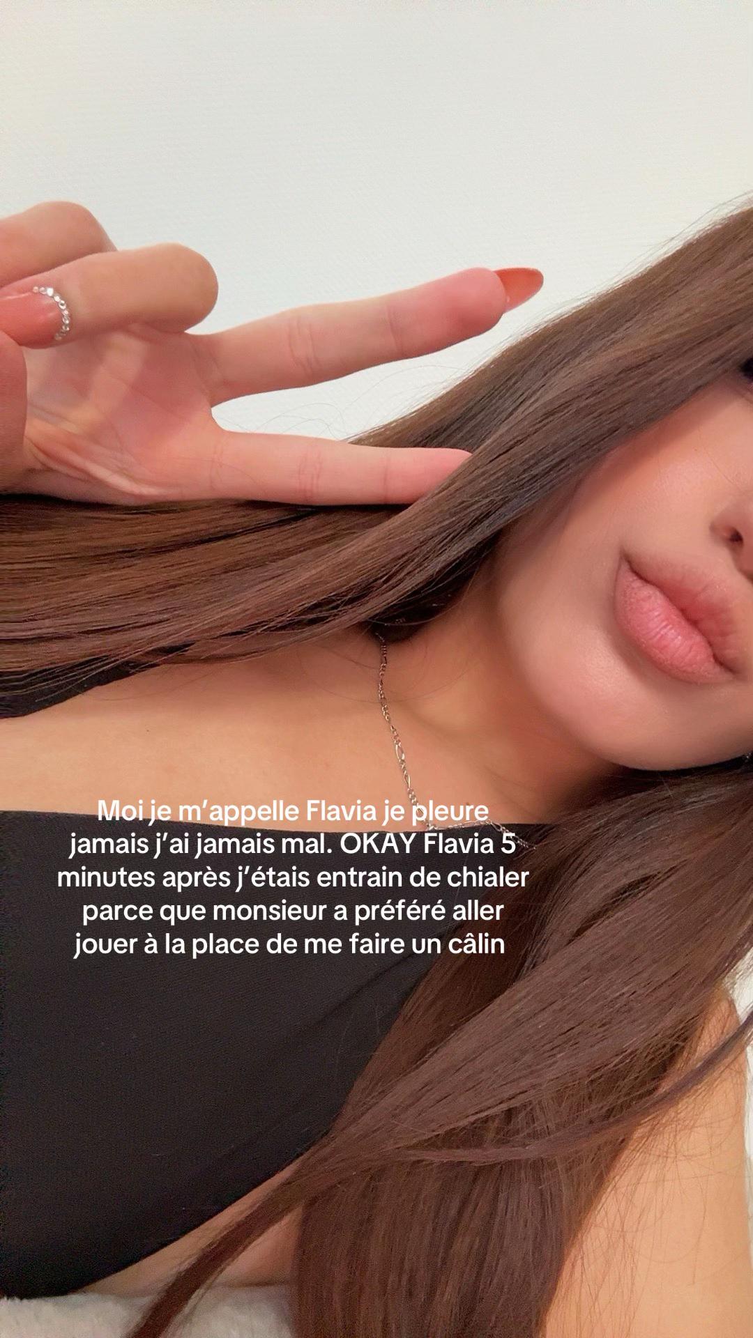 @𝑭𝑳𝑨𝑽𝑰𝑨🥥
