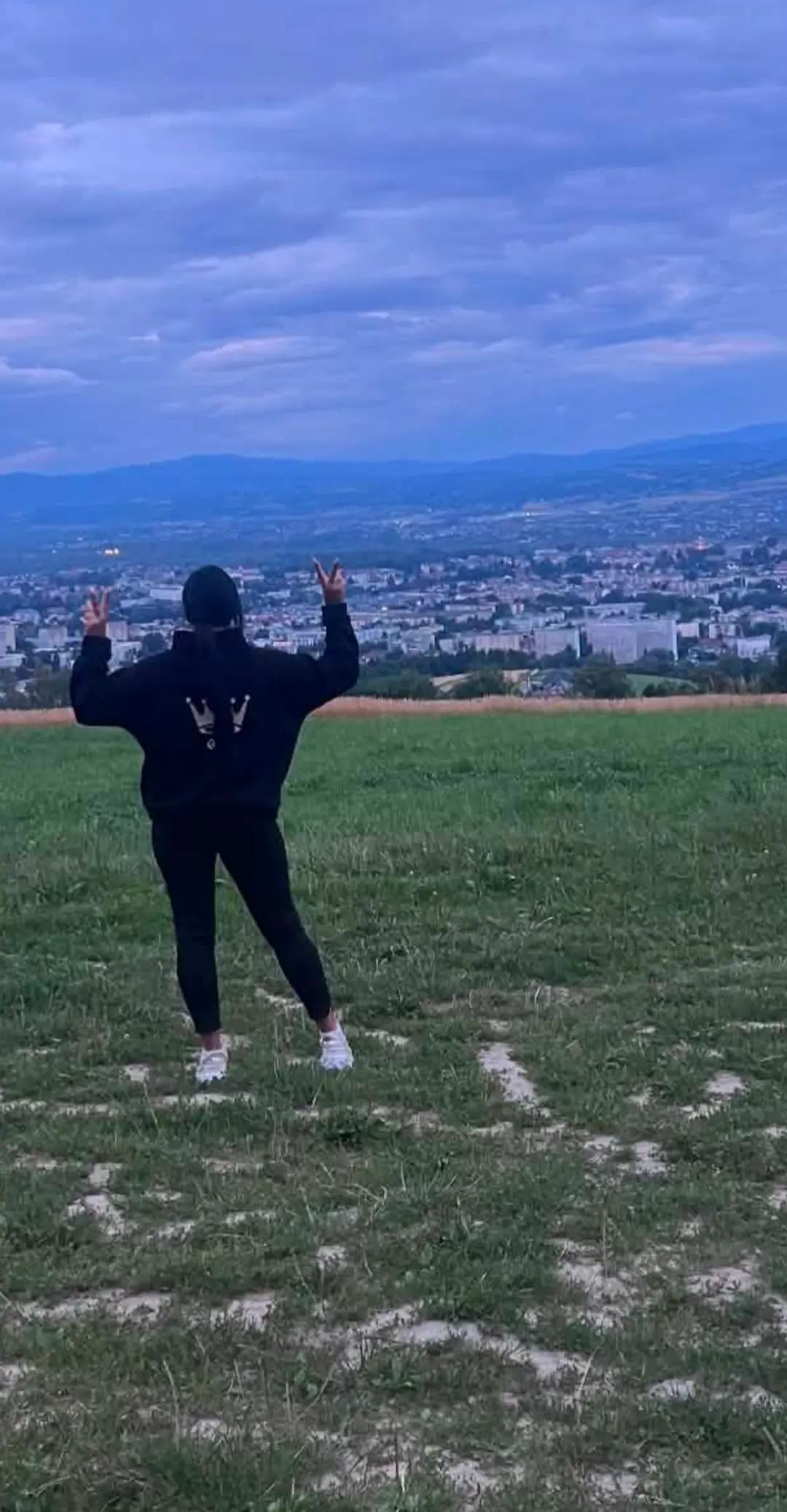 @Góraleczka Kinia 🌹⛰️🏞️🌲