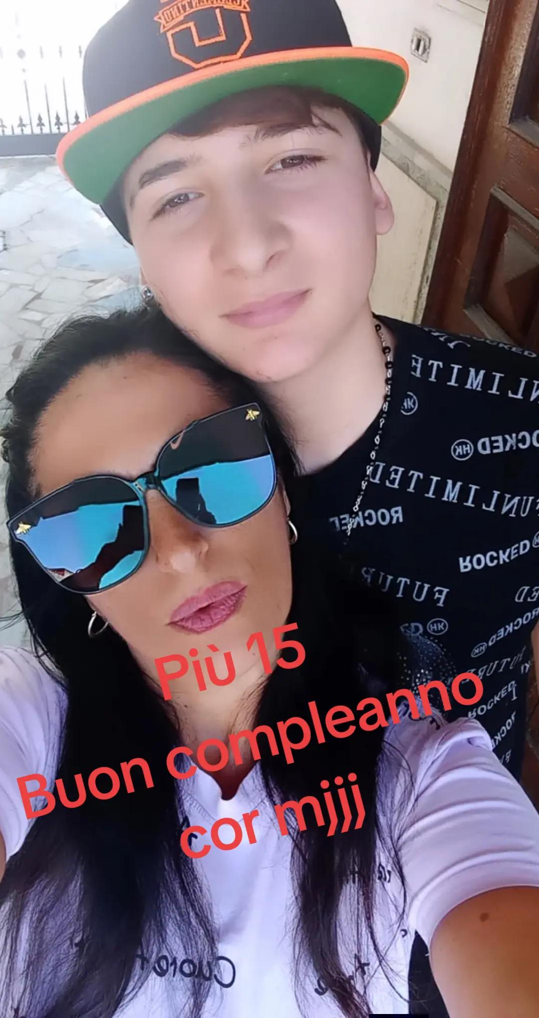 @Elly Venere