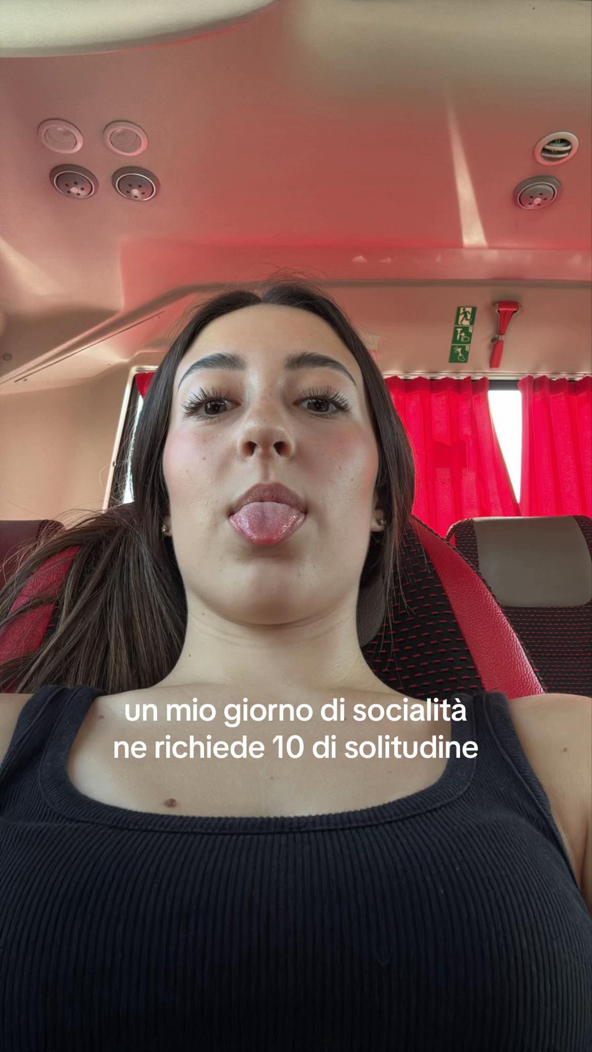 @auroraa2