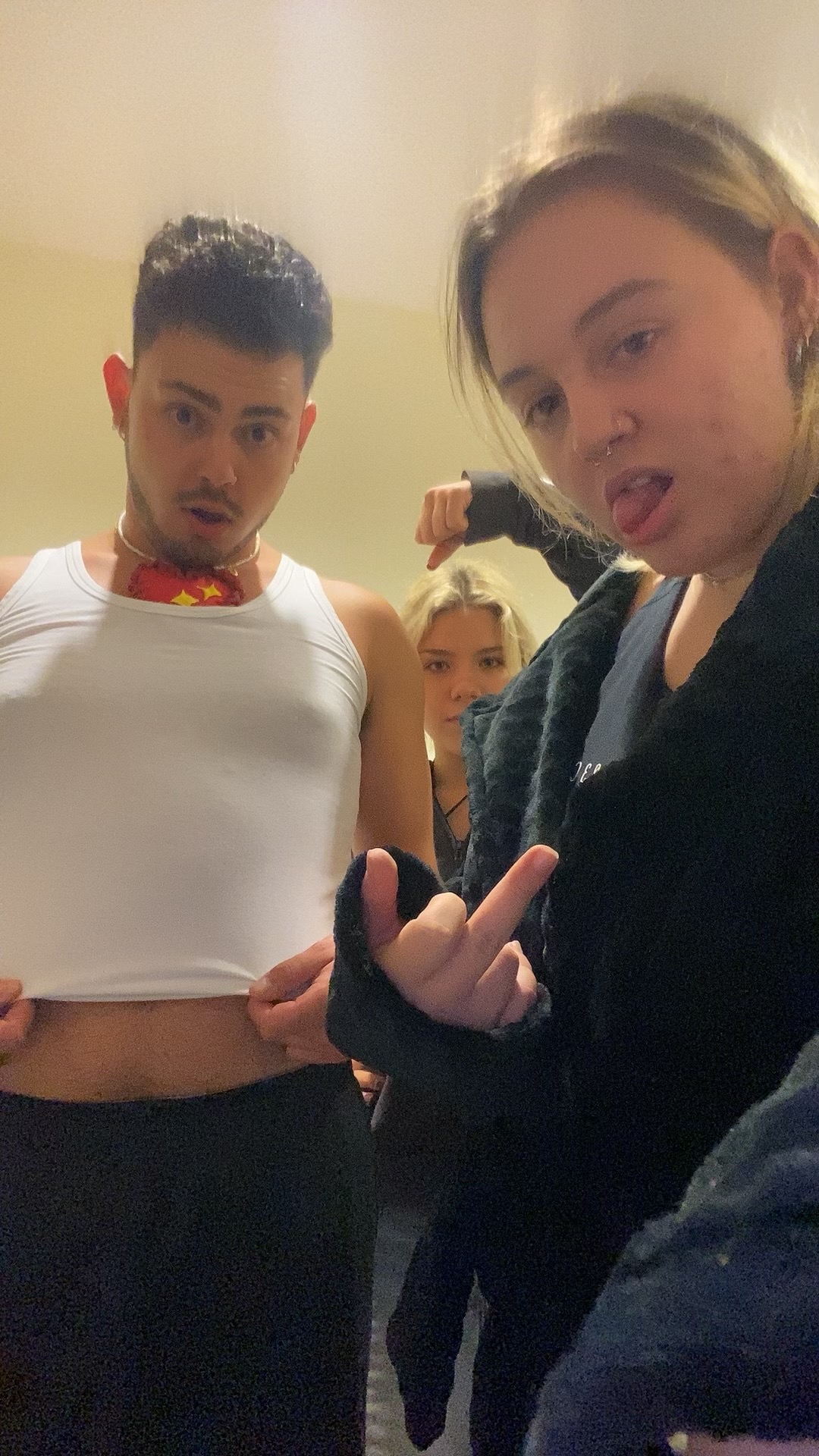 @elenigkekaa