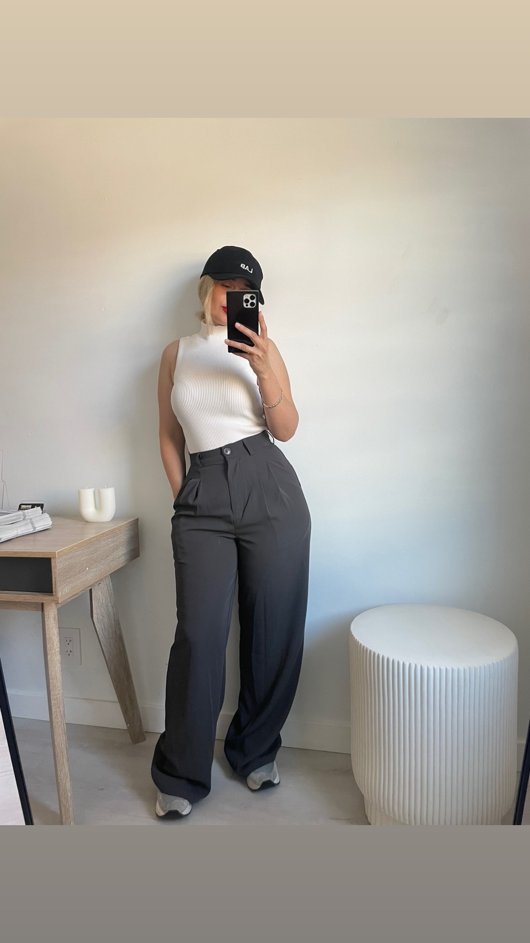 @Los Angeles Babes