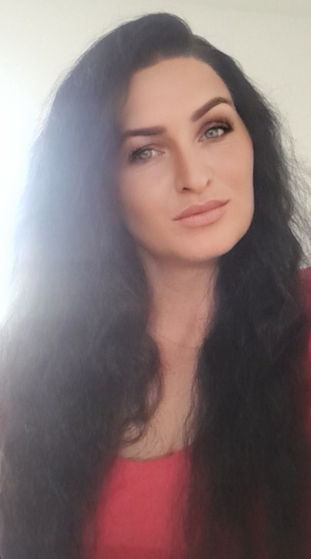 @Georgiana❤️G 🧡