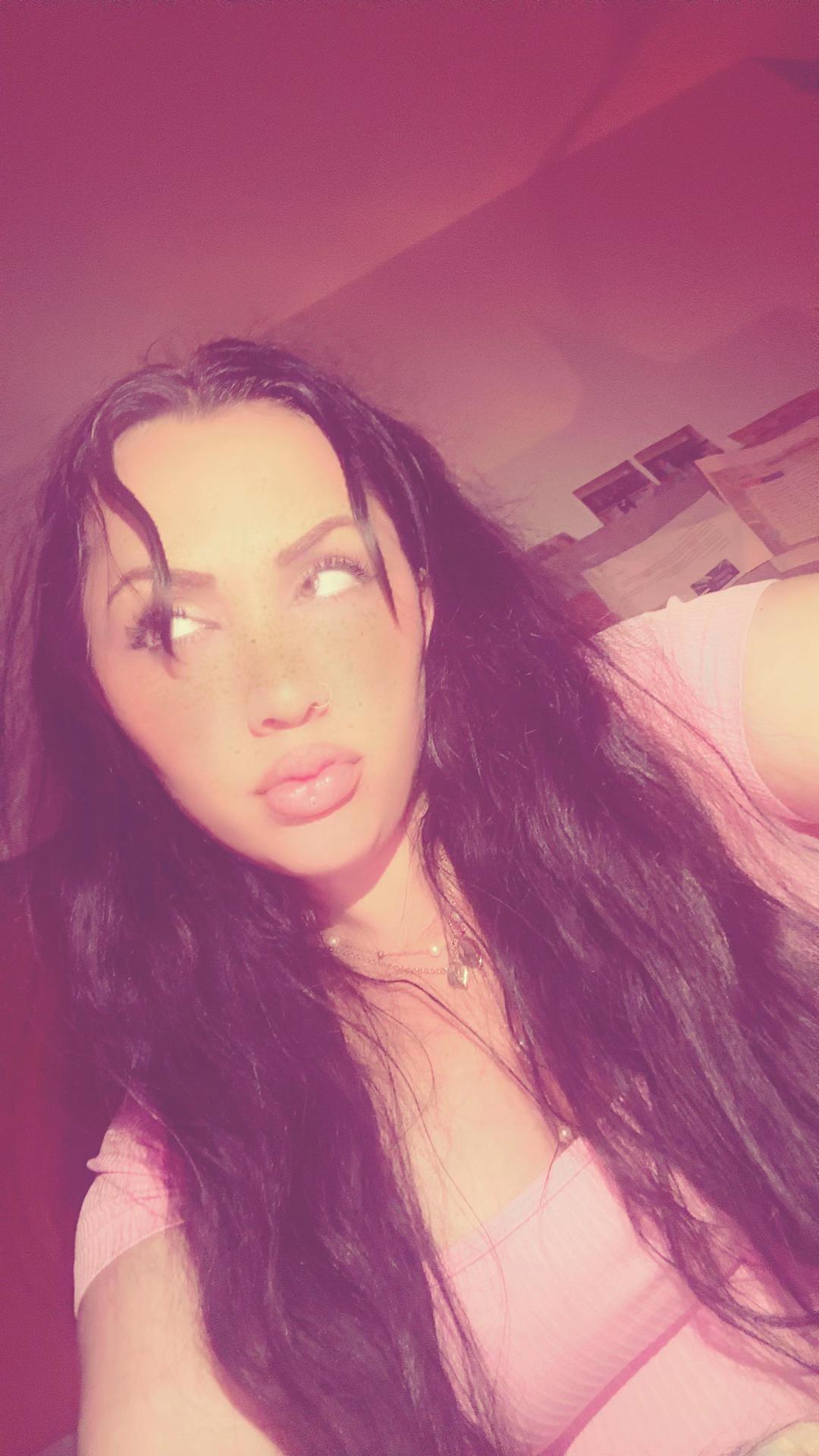 @Emily Queen ๐๐๐ฉ๐ช ๐ฒ๐ฐ