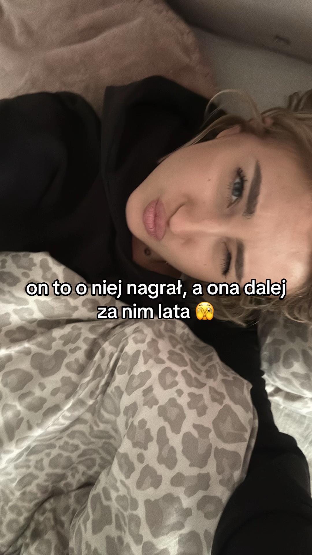 @ANIA🎀