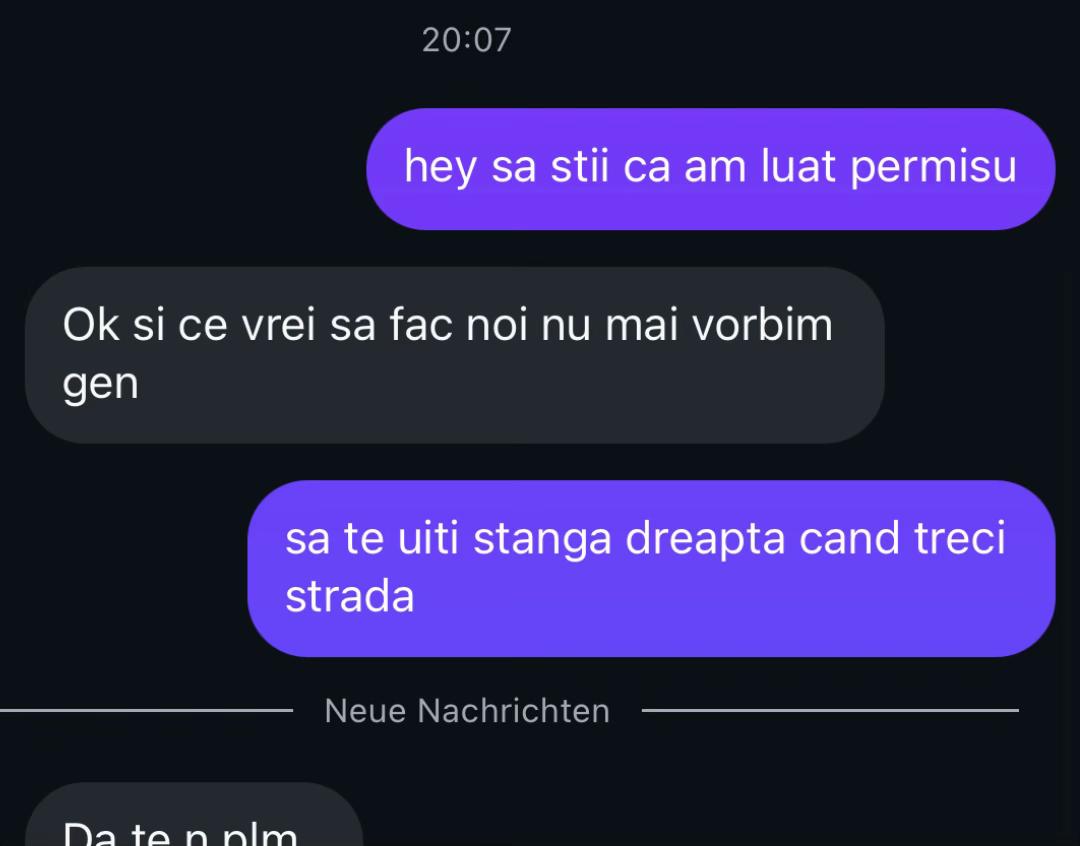 @mona