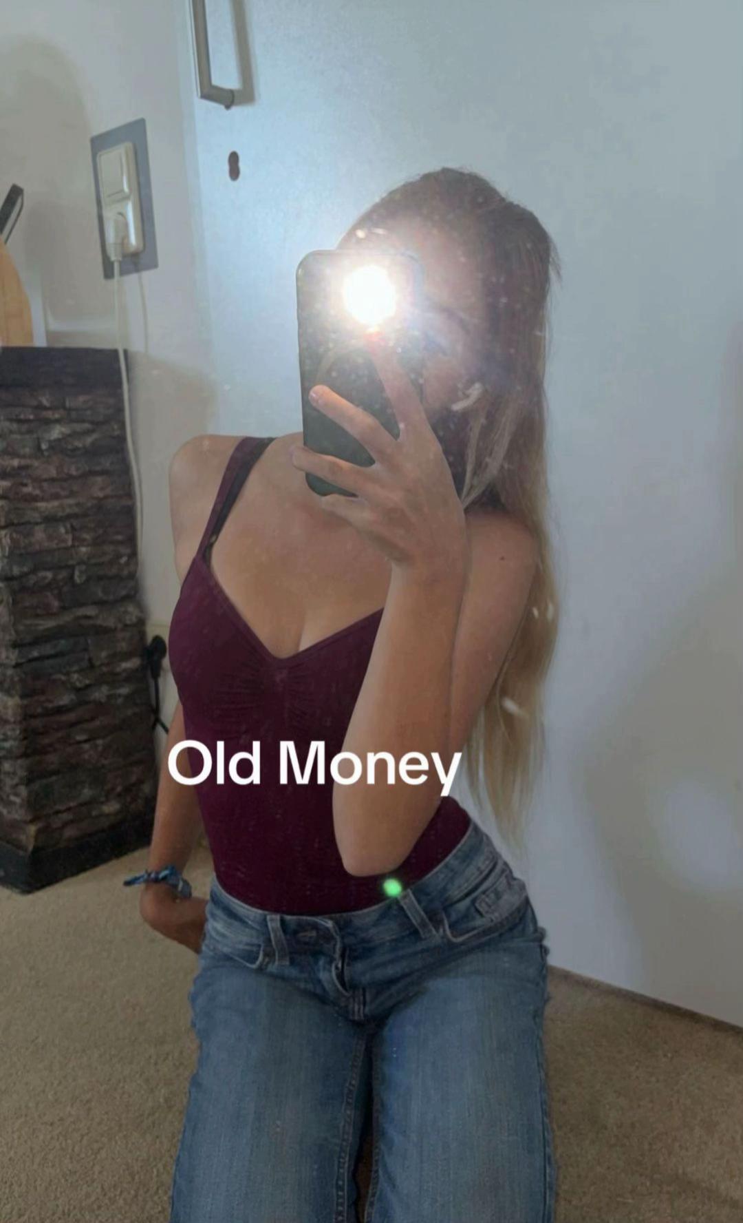 @melina.nn1