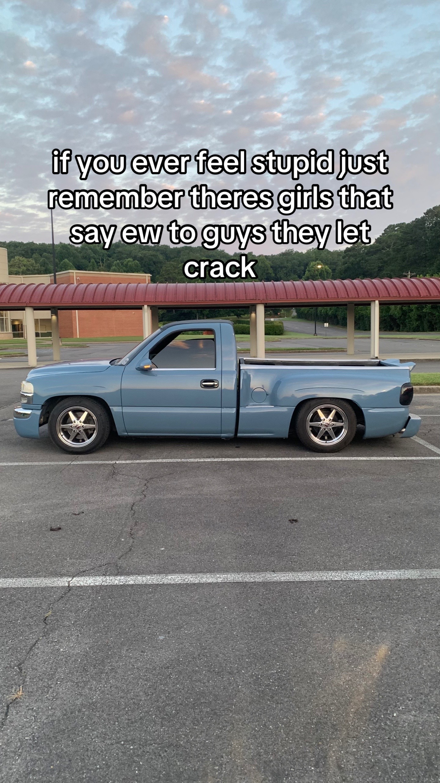 @️