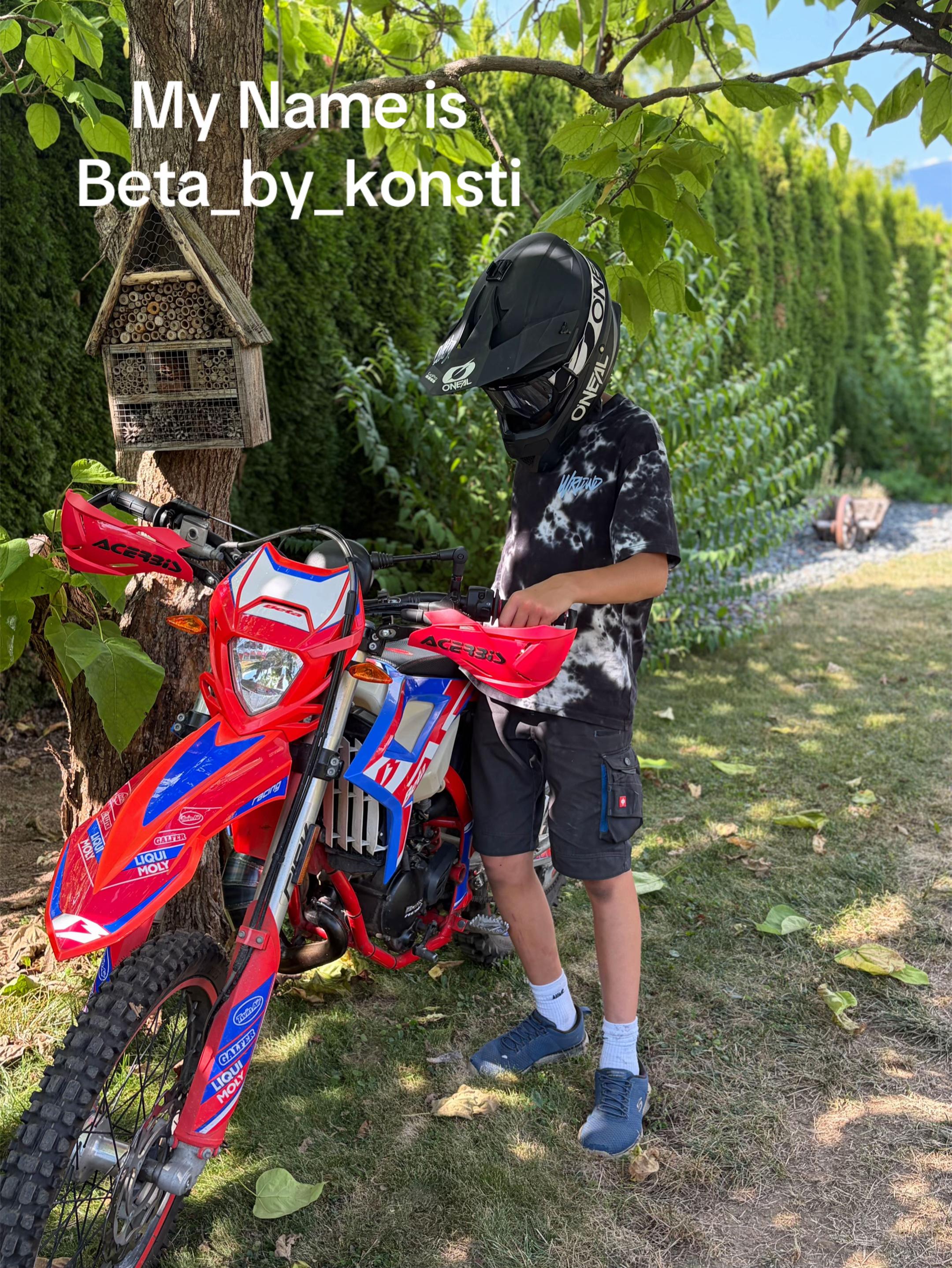 @beta_konsti