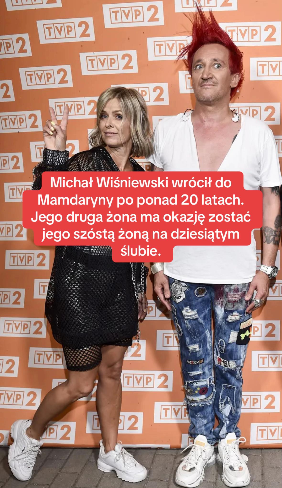@Plotelina