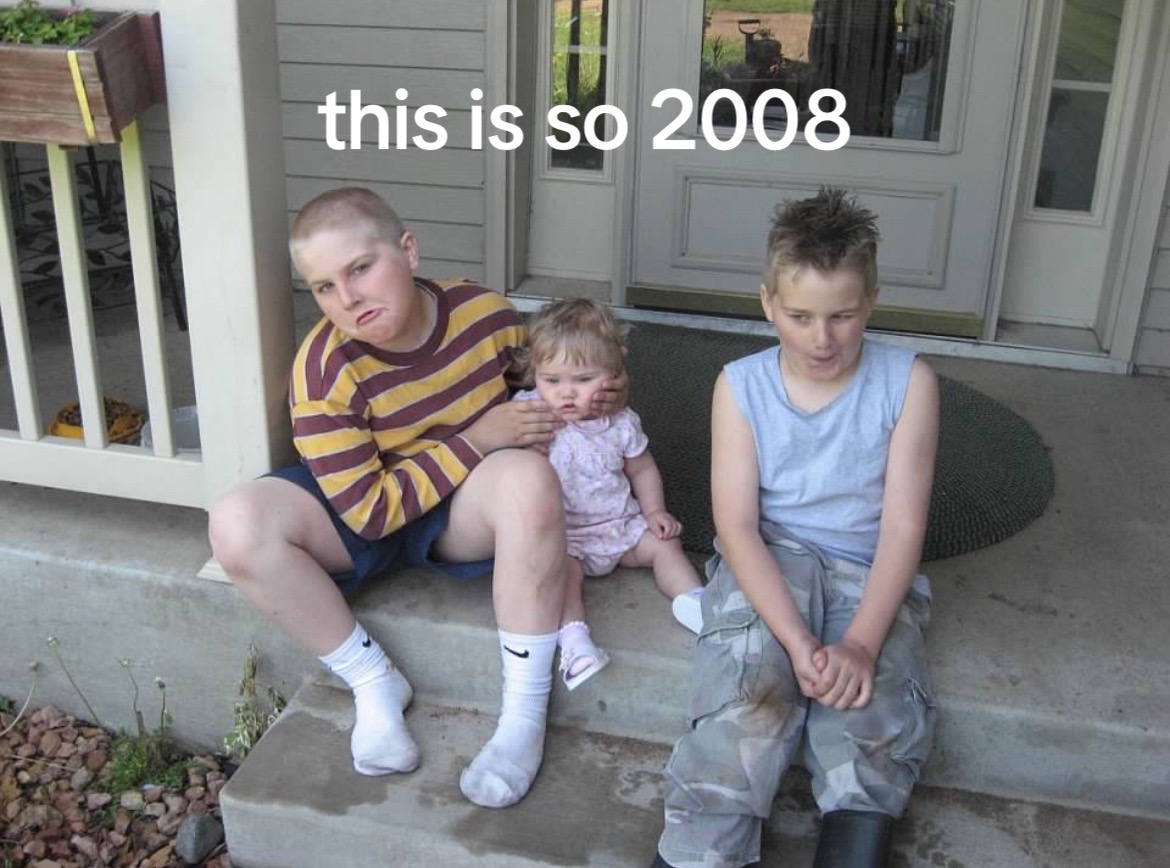 @hmmm