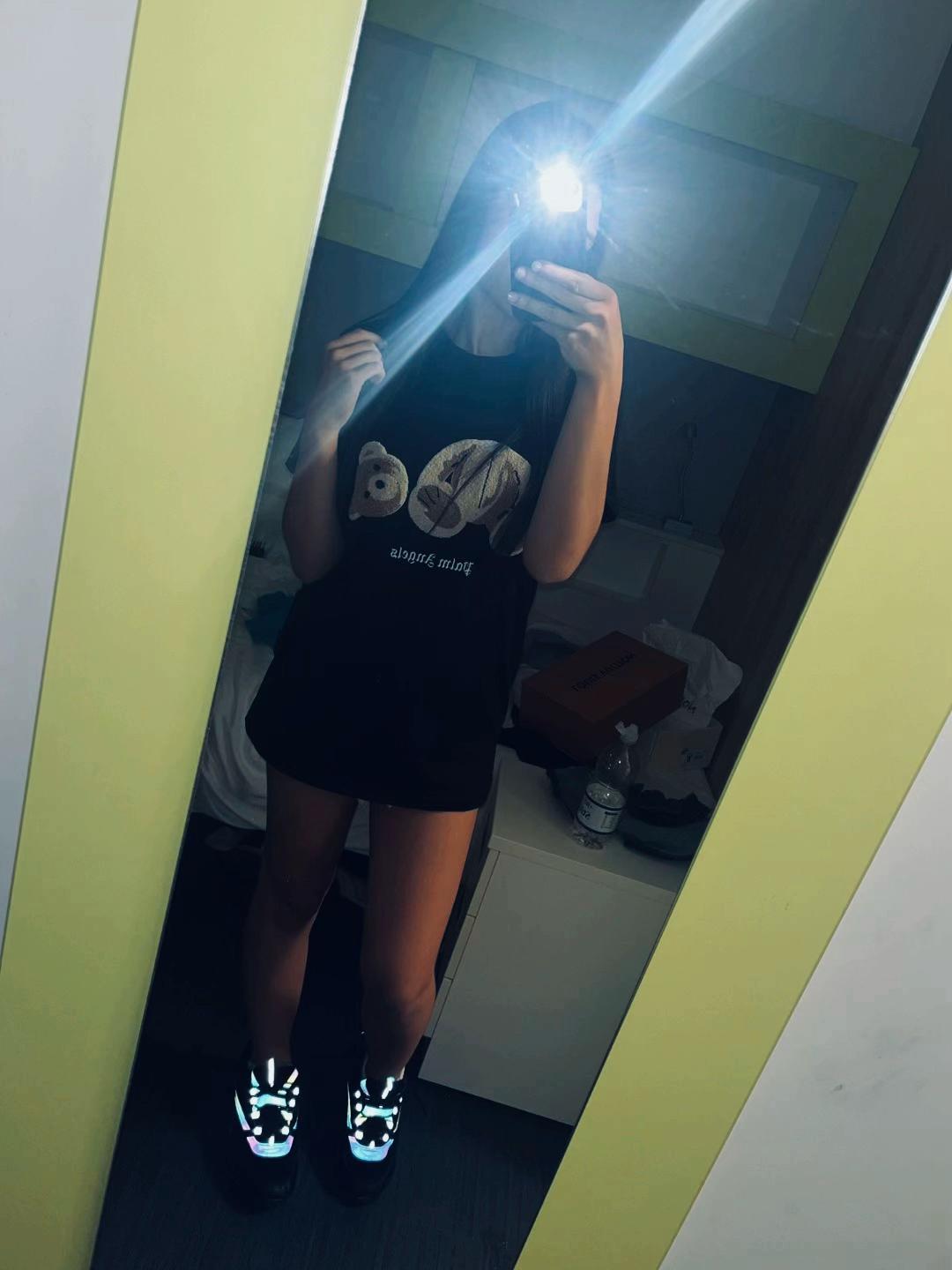 @𝐳𝐨𝐞