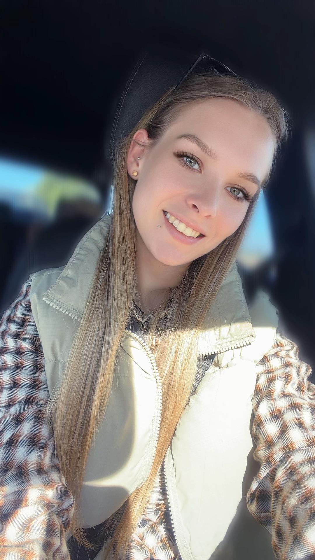 @Lisaadrianomich<3