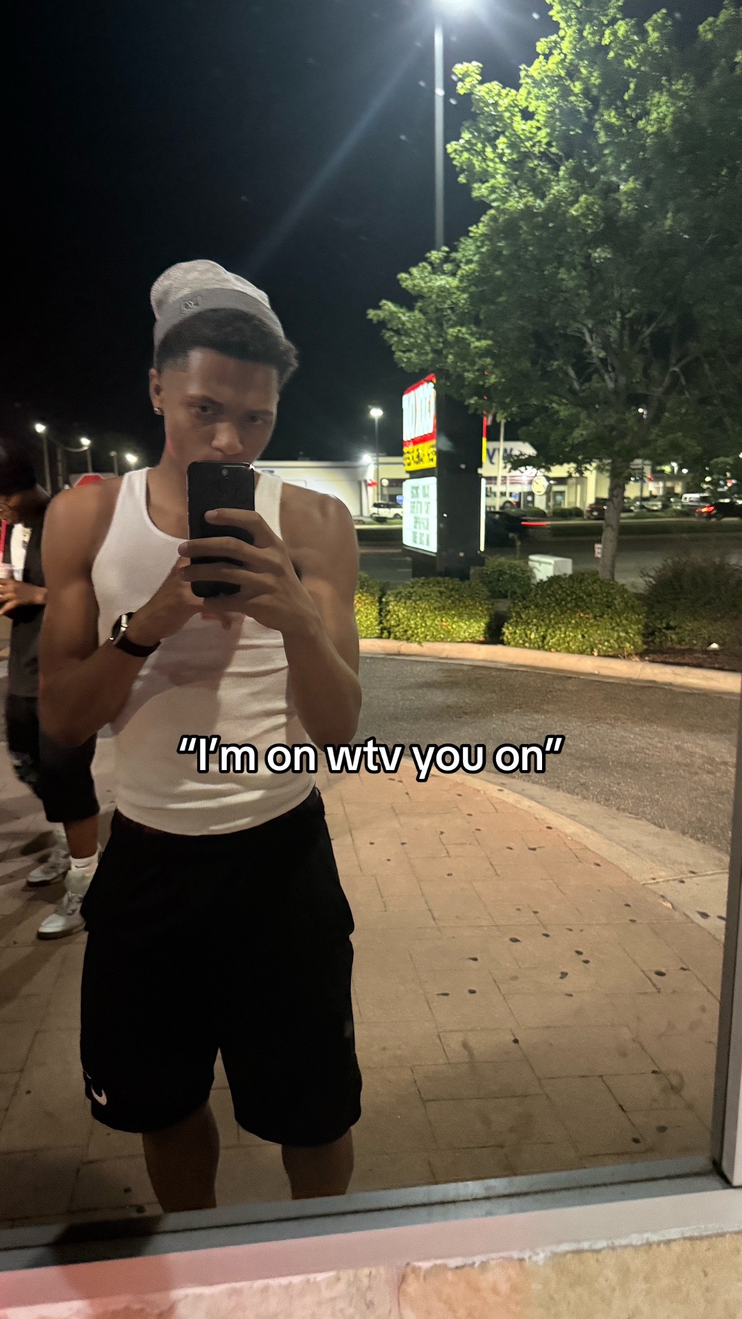 @️
