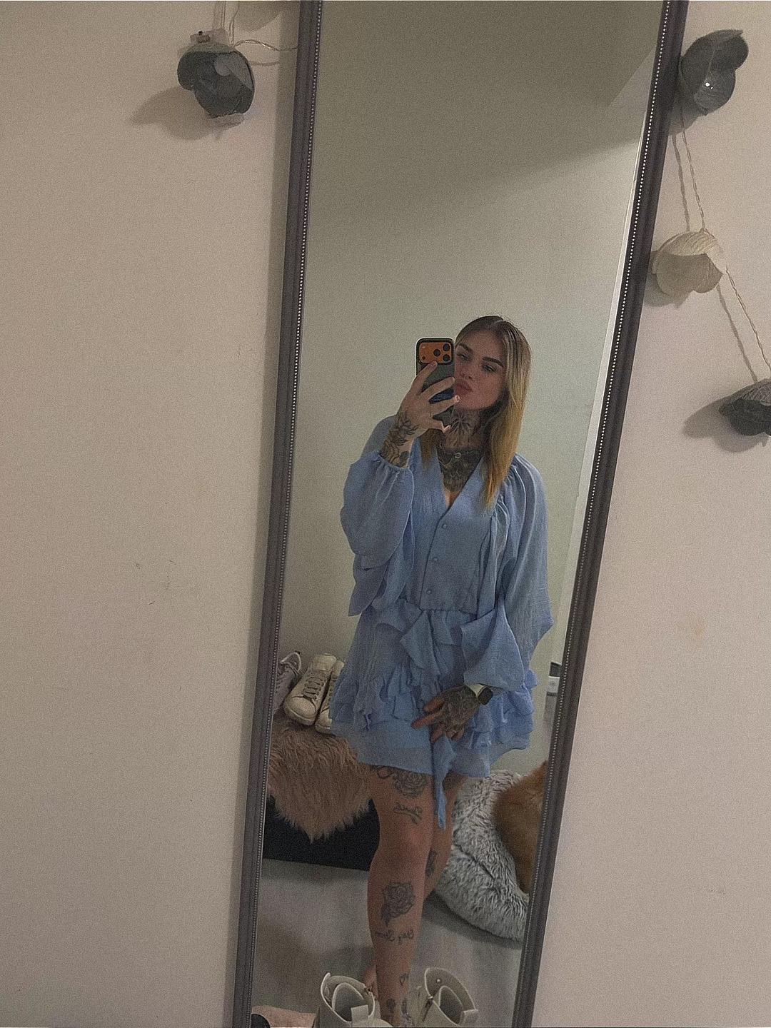 @Lealein24