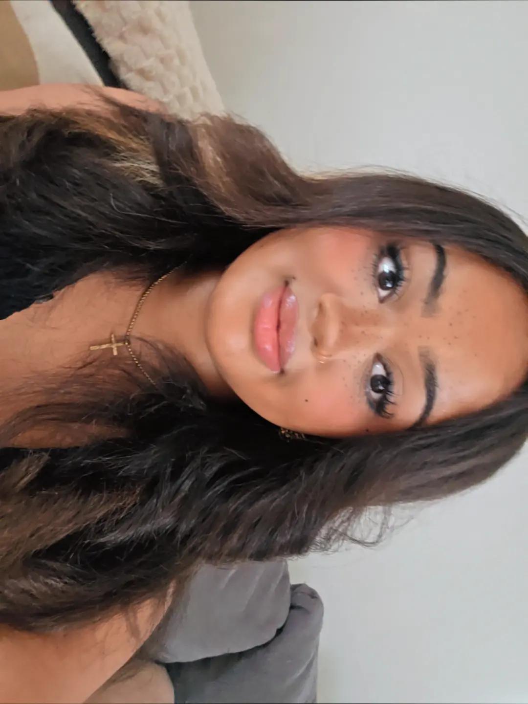 @Ayoko